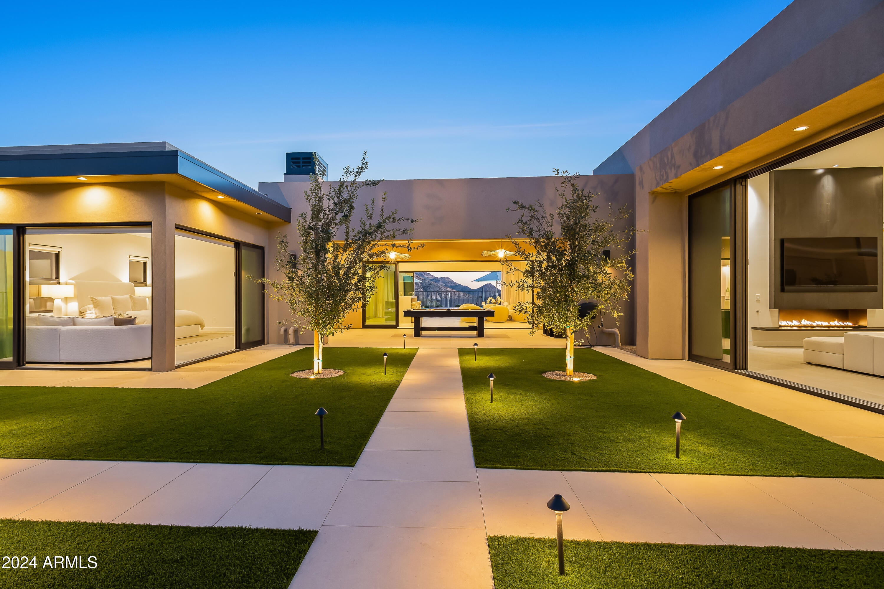SKYE VIEW - Residential