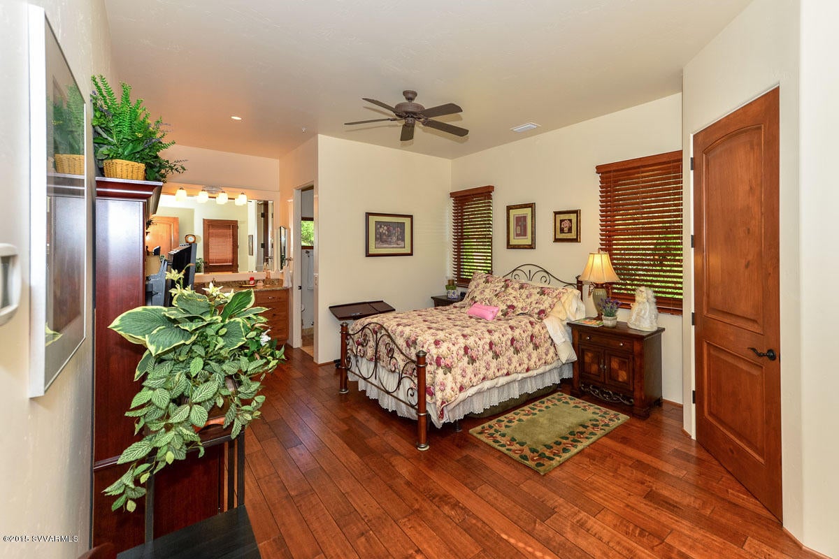 Cross Creek Ranch - Residential