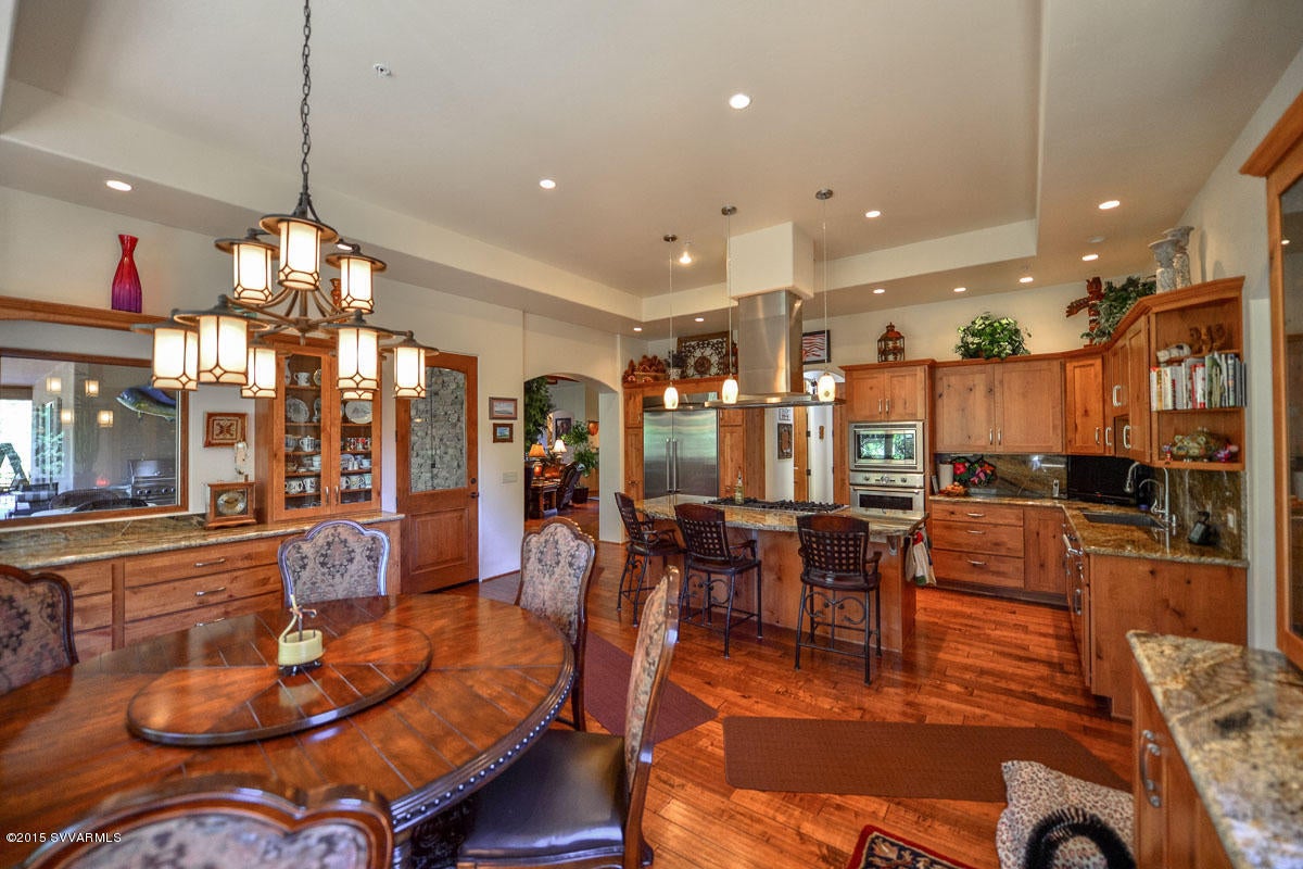 Cross Creek Ranch - Residential