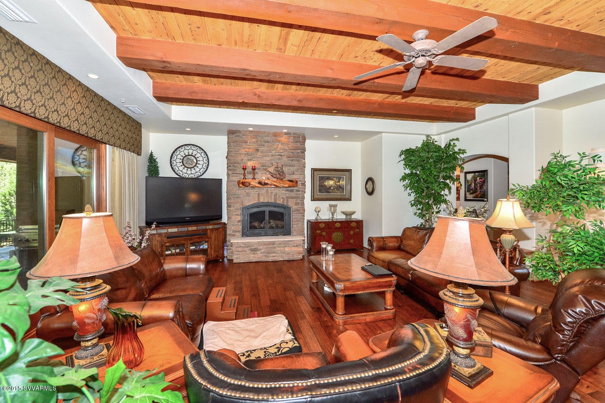 Cross Creek Ranch - Residential