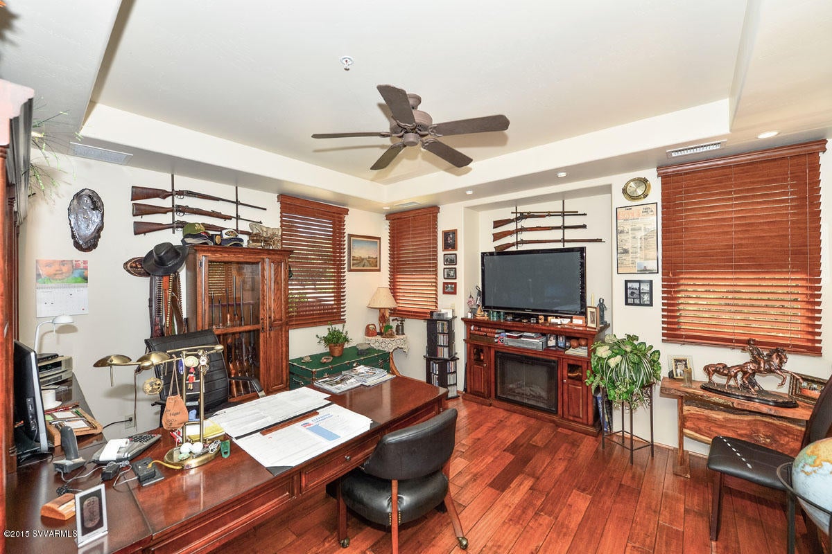 Cross Creek Ranch - Residential