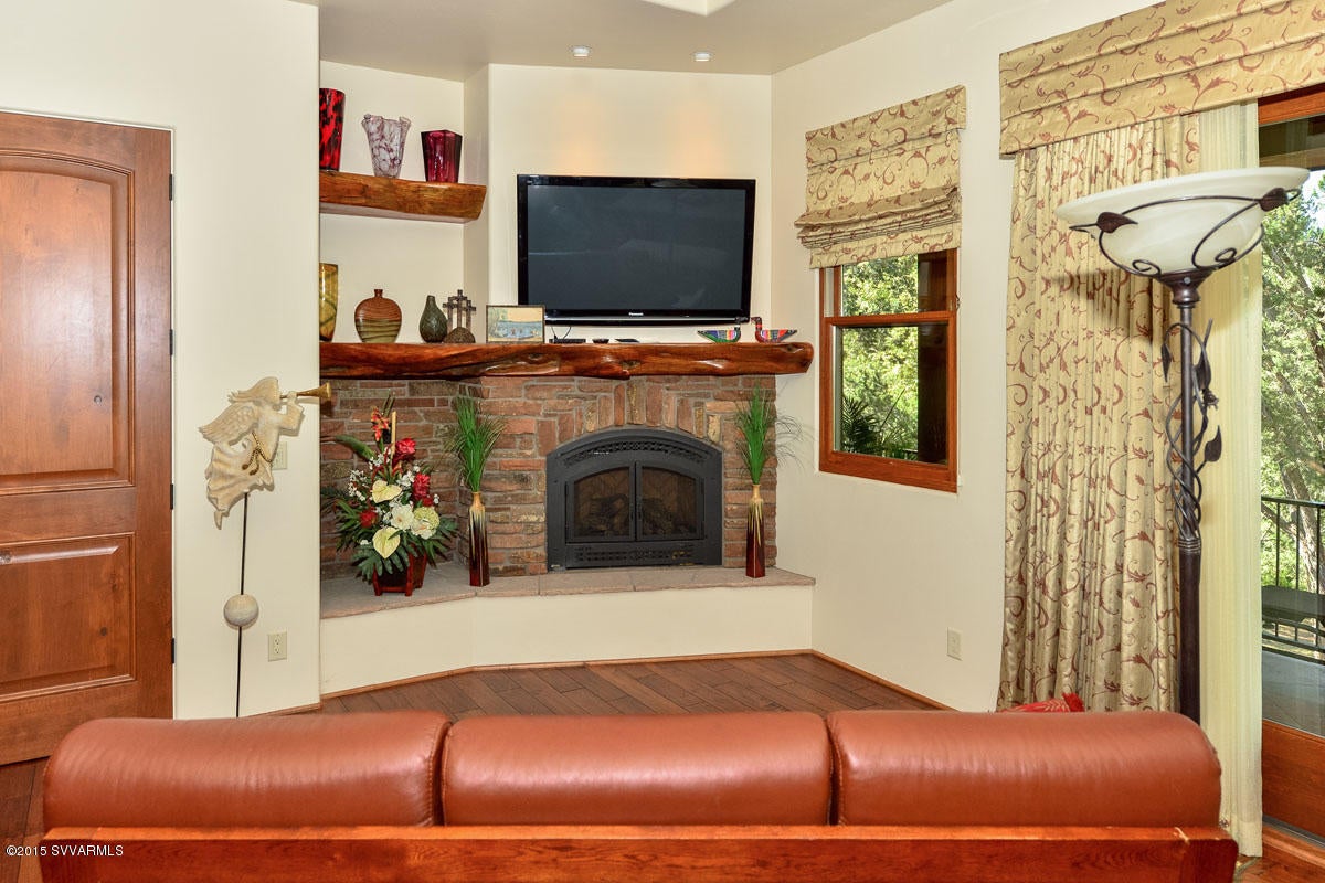 Cross Creek Ranch - Residential