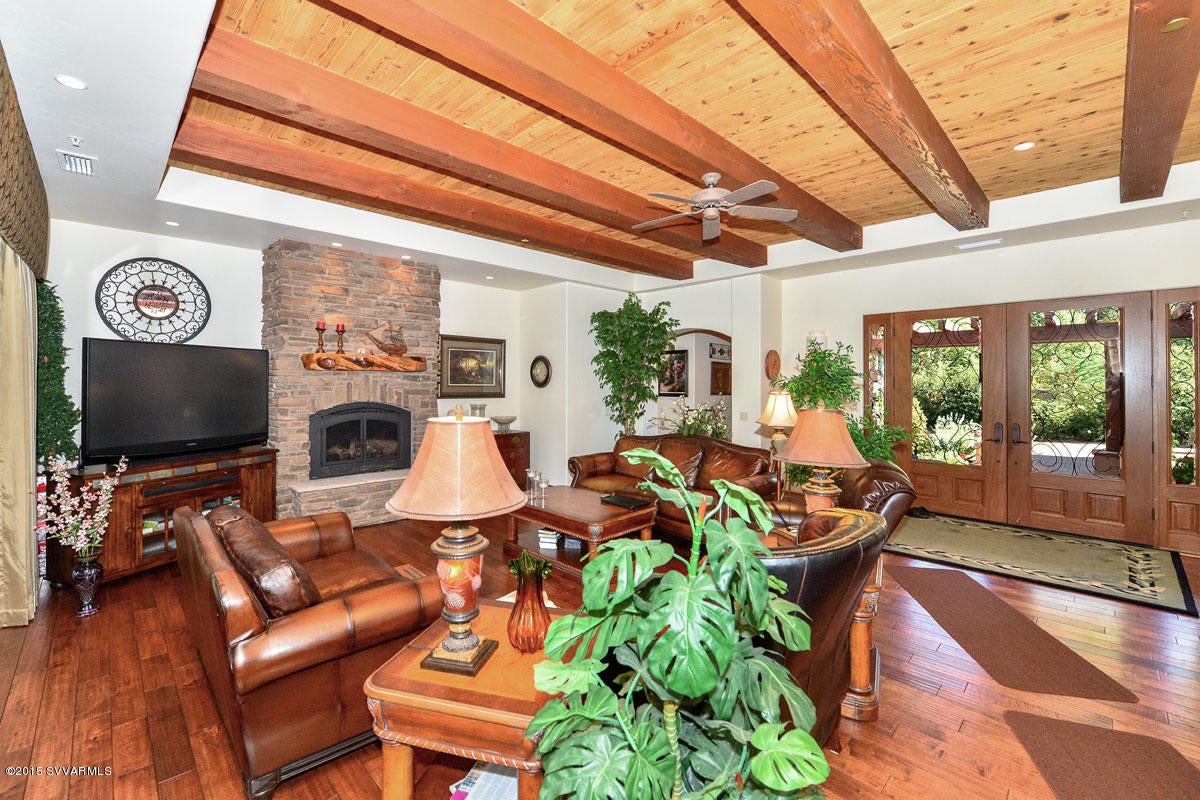 Cross Creek Ranch - Residential