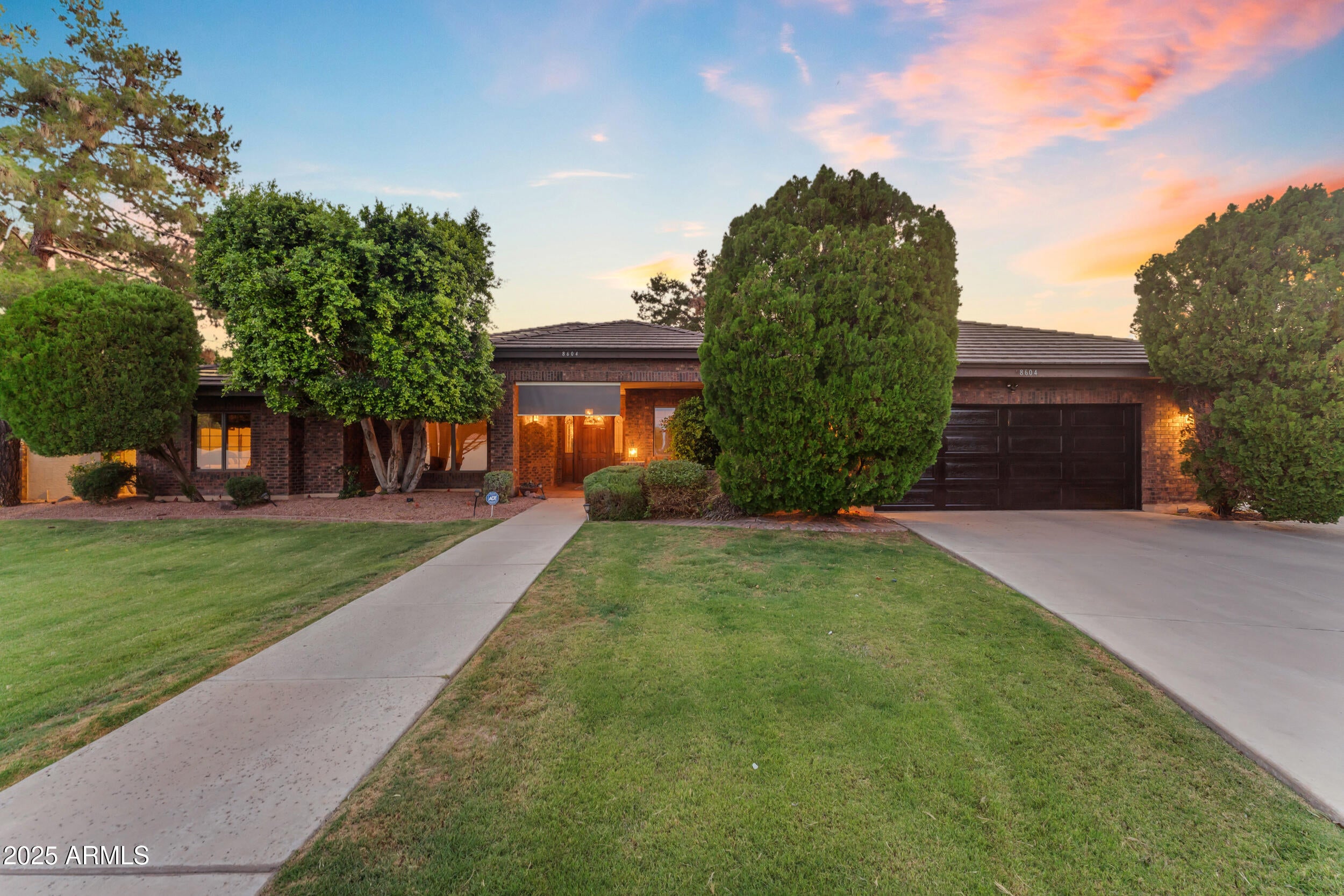 WARNER ESTATES - Residential