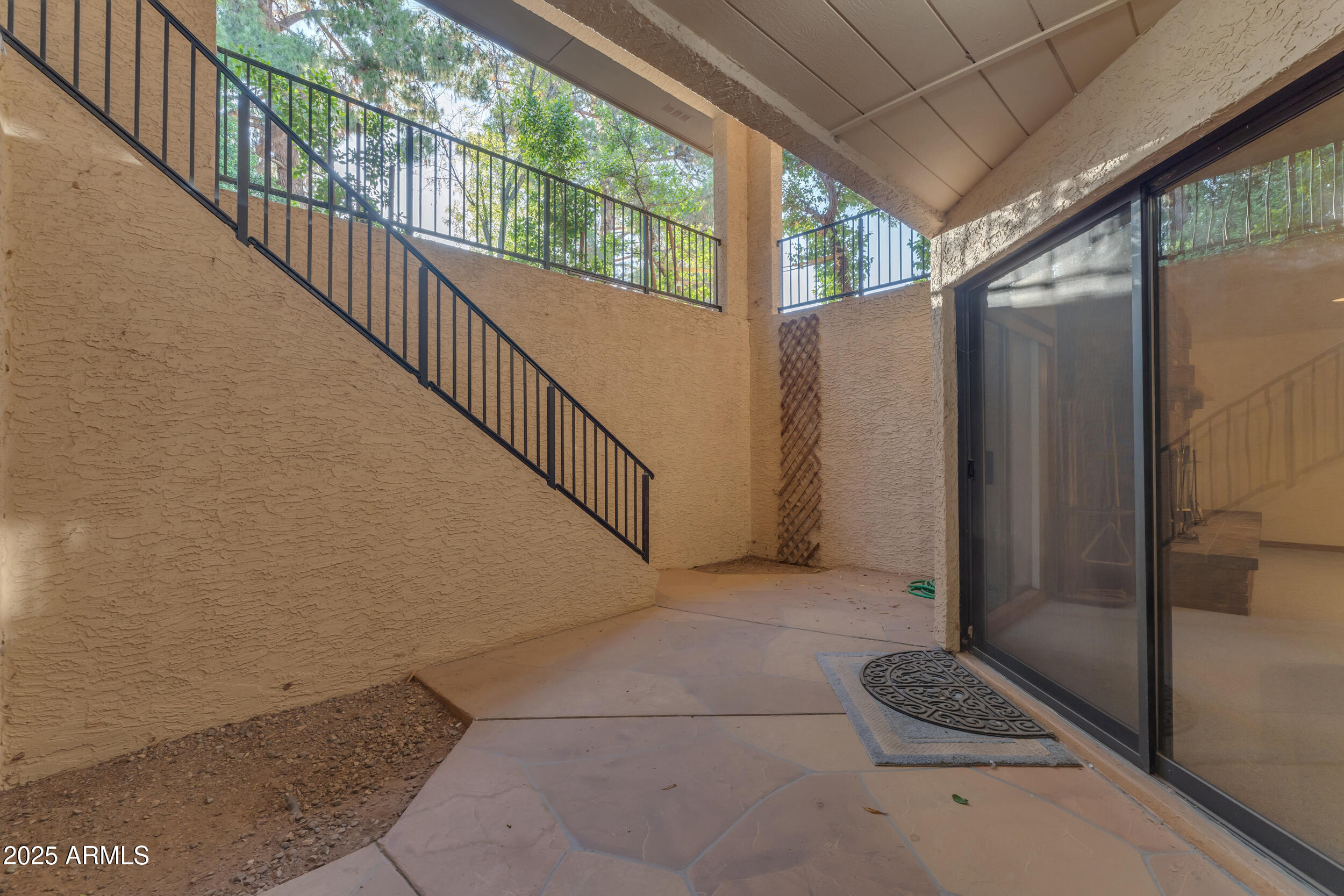 WARNER ESTATES - Residential