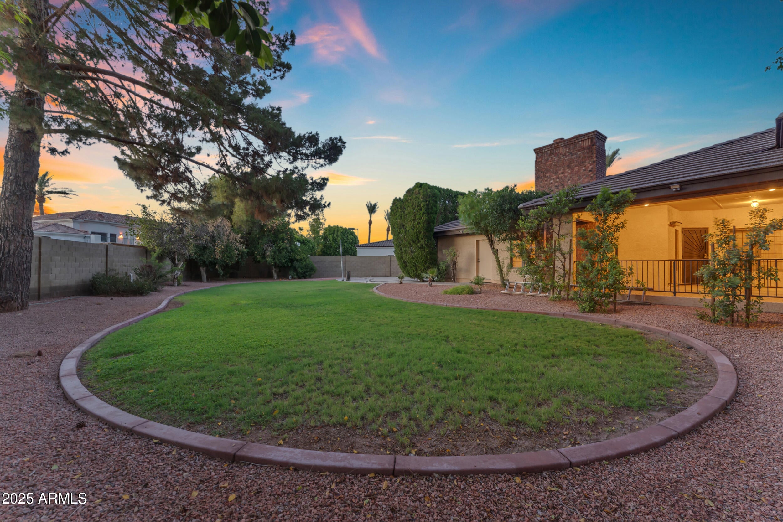 WARNER ESTATES - Residential
