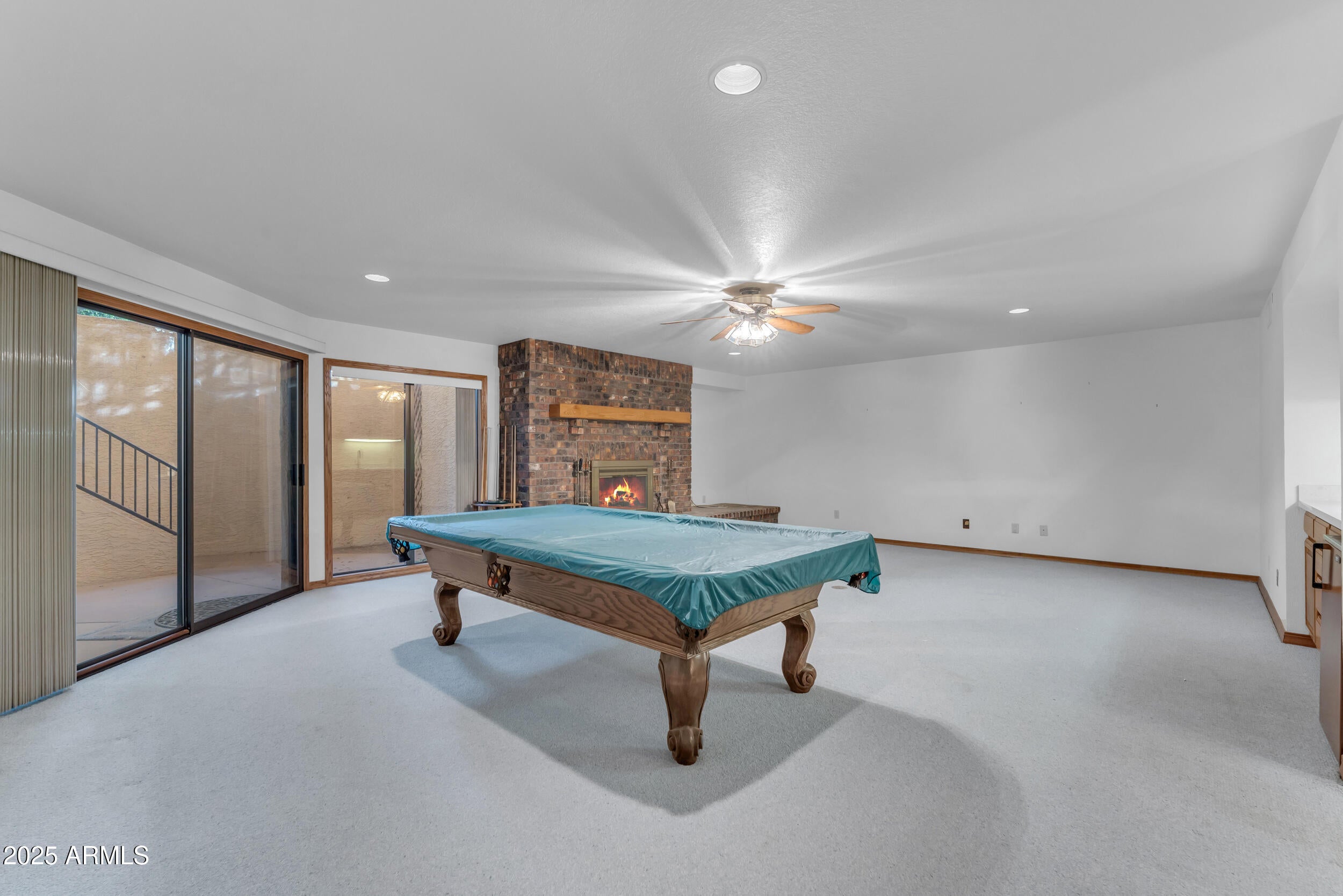 WARNER ESTATES - Residential