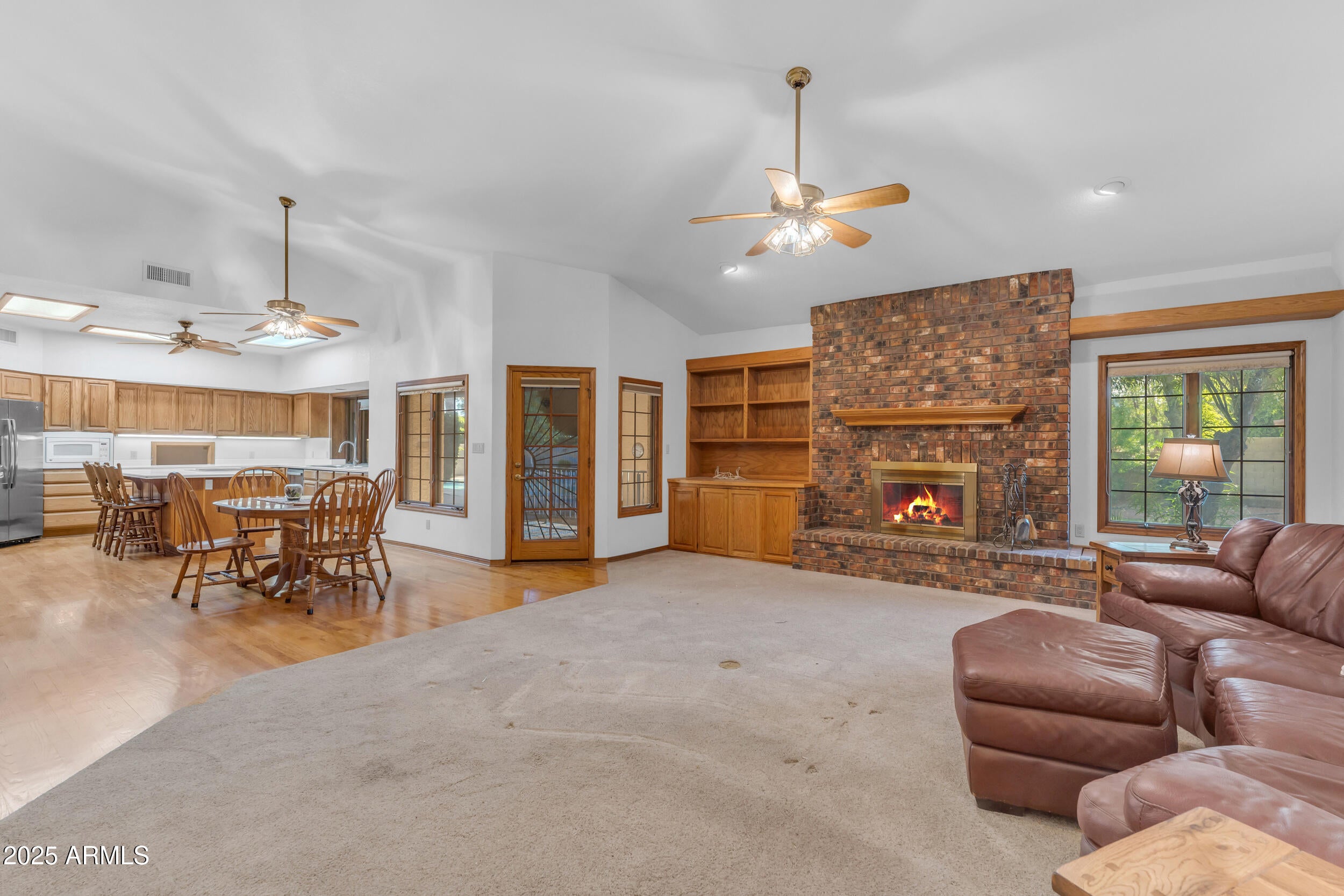 WARNER ESTATES - Residential