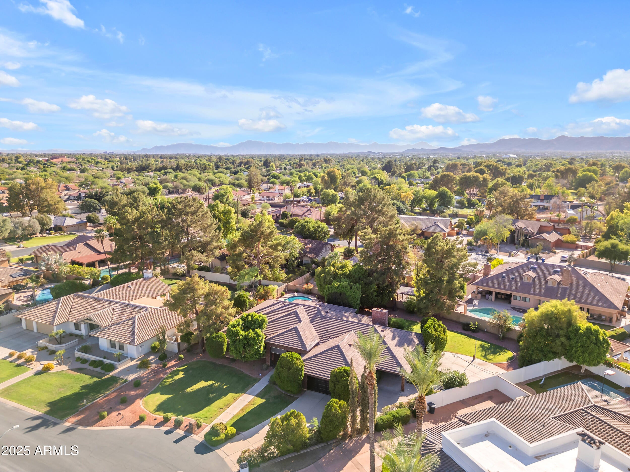 WARNER ESTATES - Residential