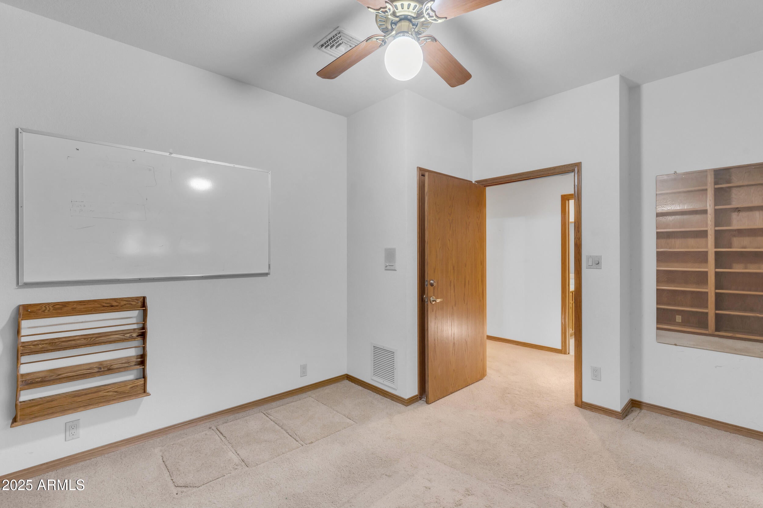 WARNER ESTATES - Residential