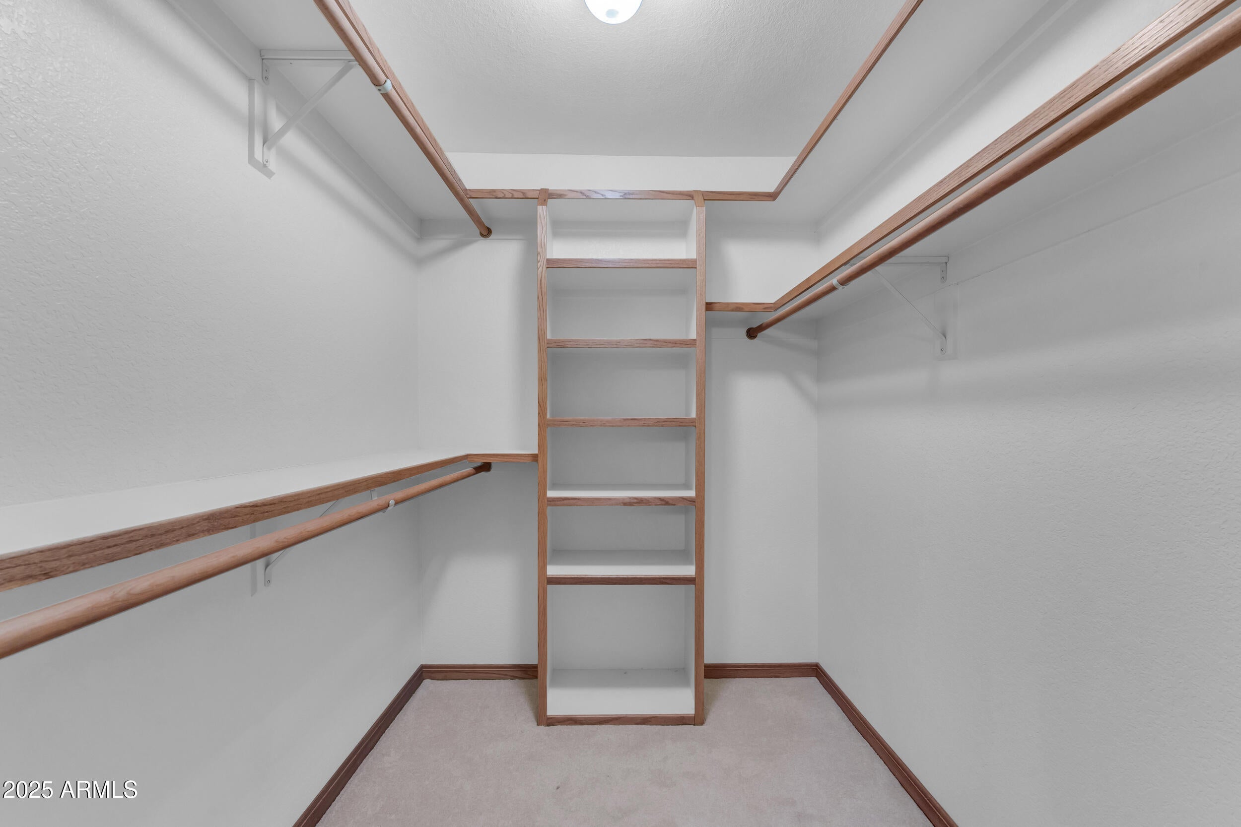 WARNER ESTATES - Residential