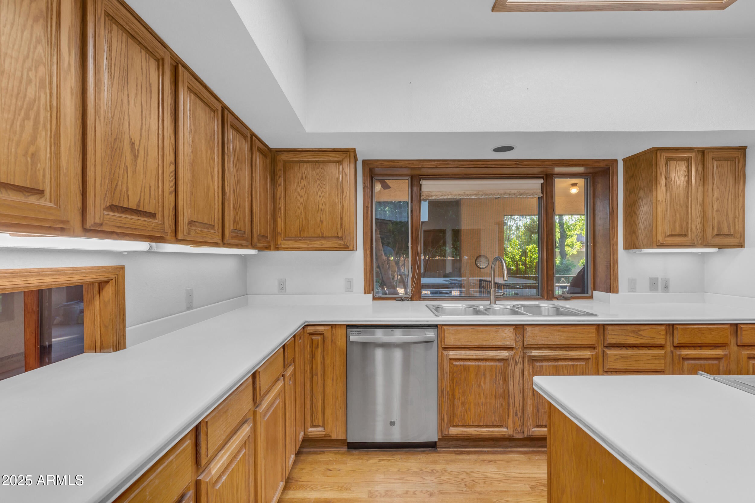 WARNER ESTATES - Residential