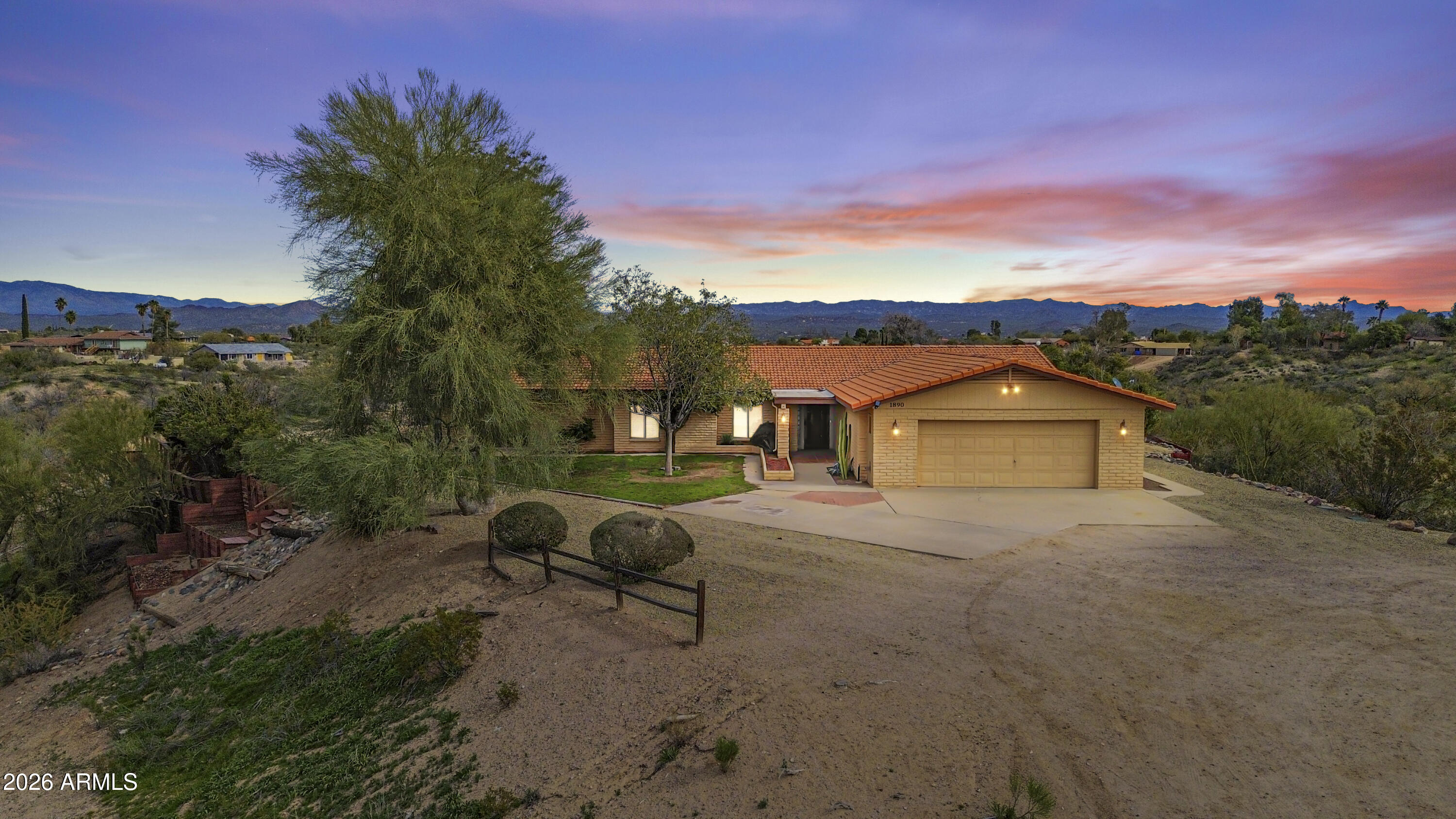 WICKENBURG COUNTRY CLUB ACRES 2 - Residential