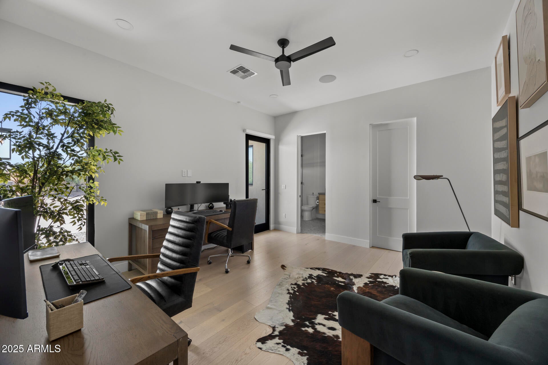 DESERT HILLS - Residential