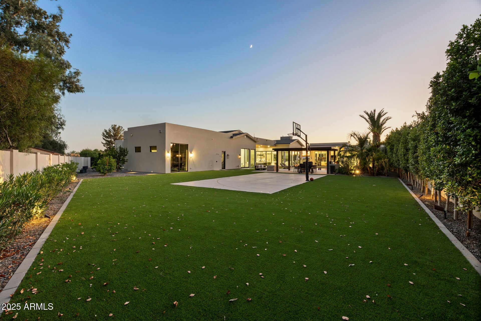 DESERT HILLS - Residential