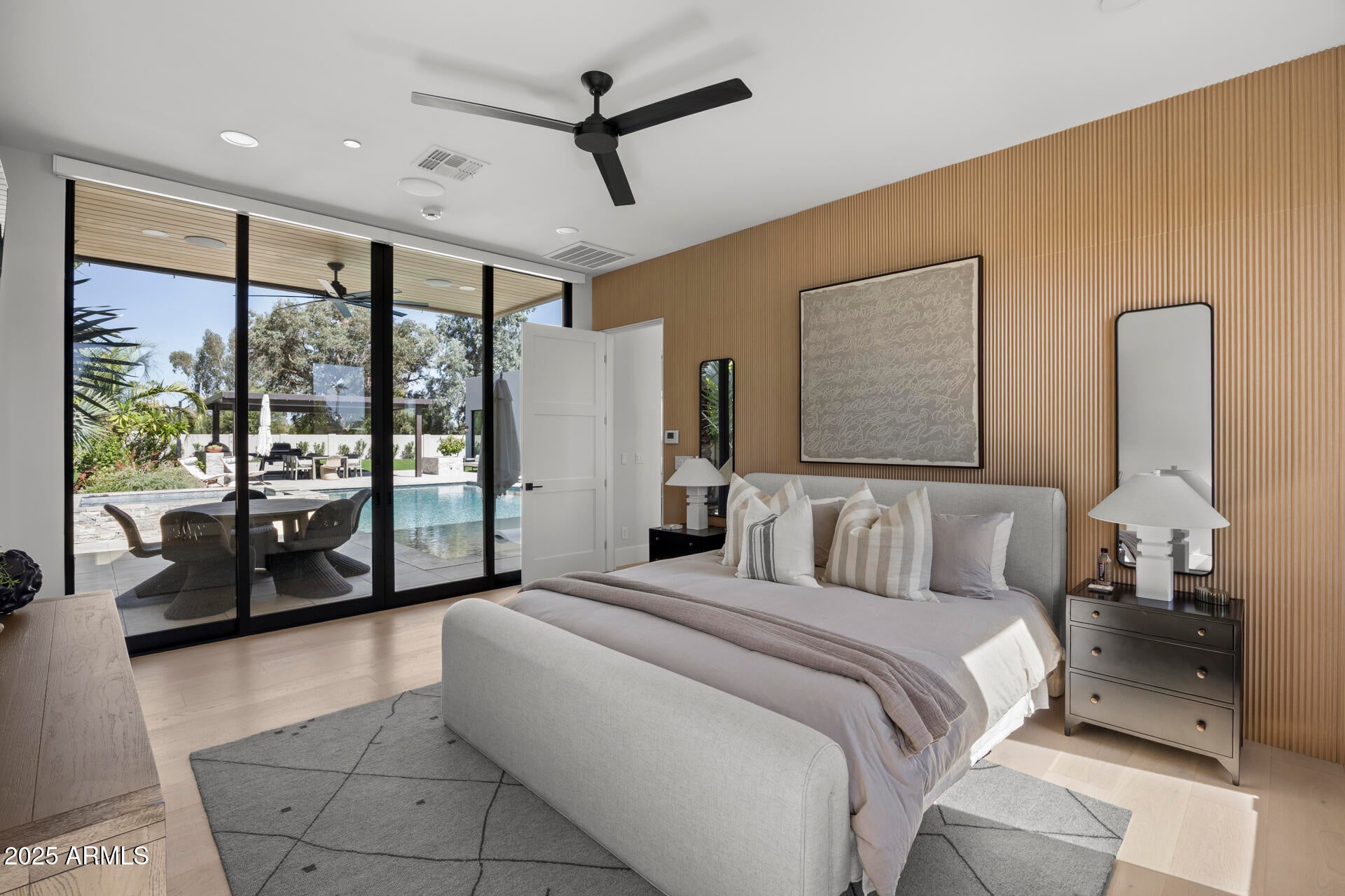 DESERT HILLS - Residential