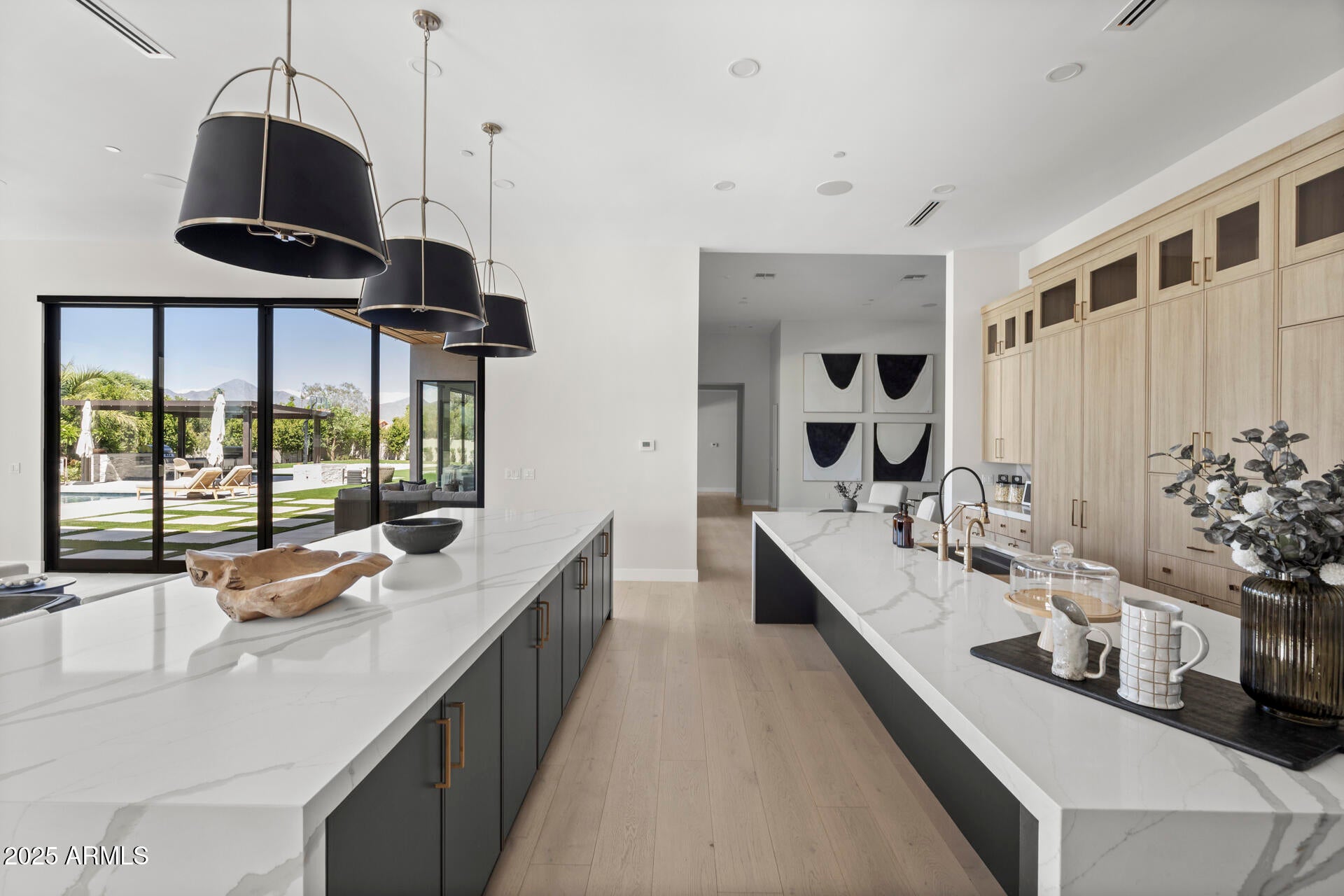 DESERT HILLS - Residential