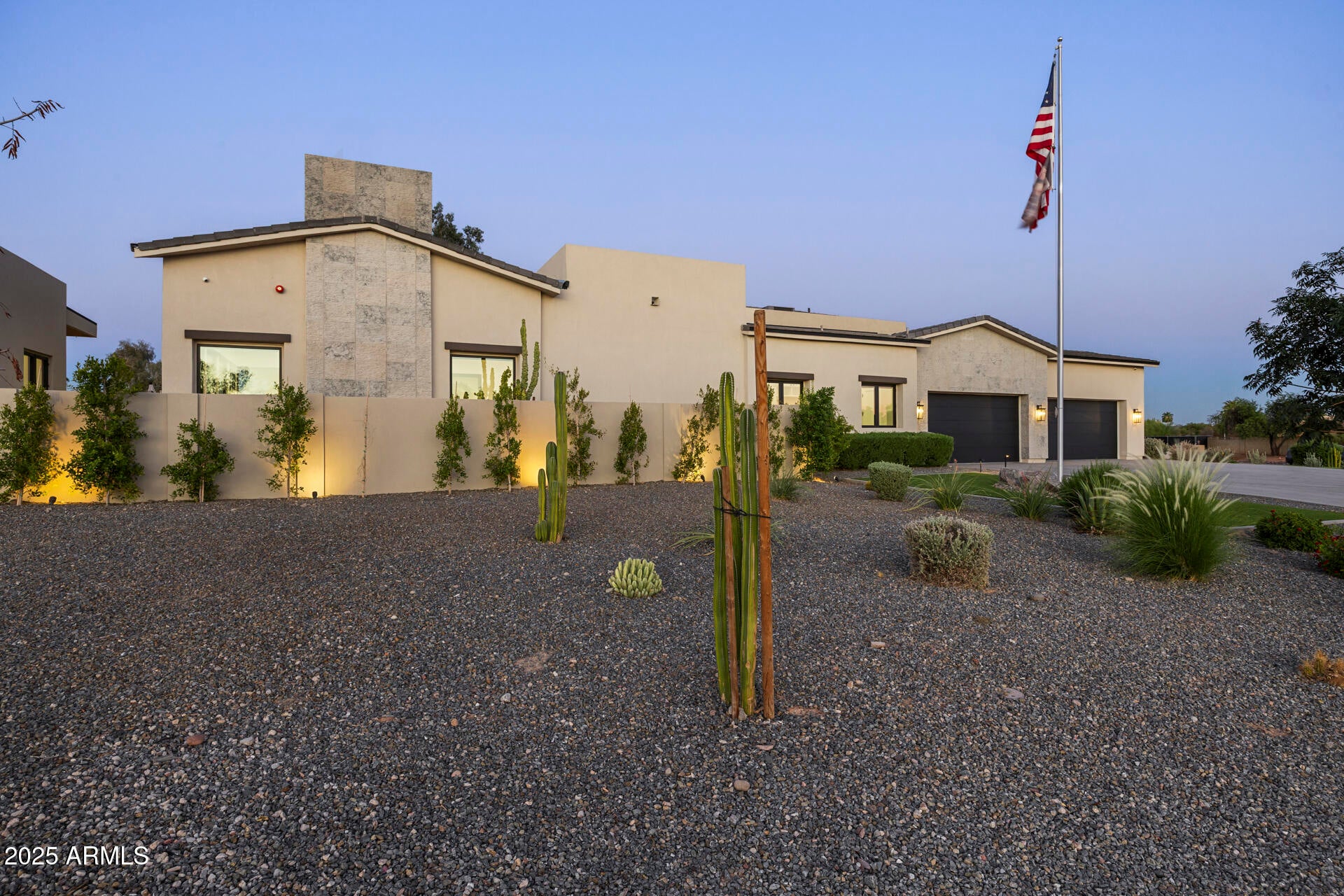 DESERT HILLS - Residential