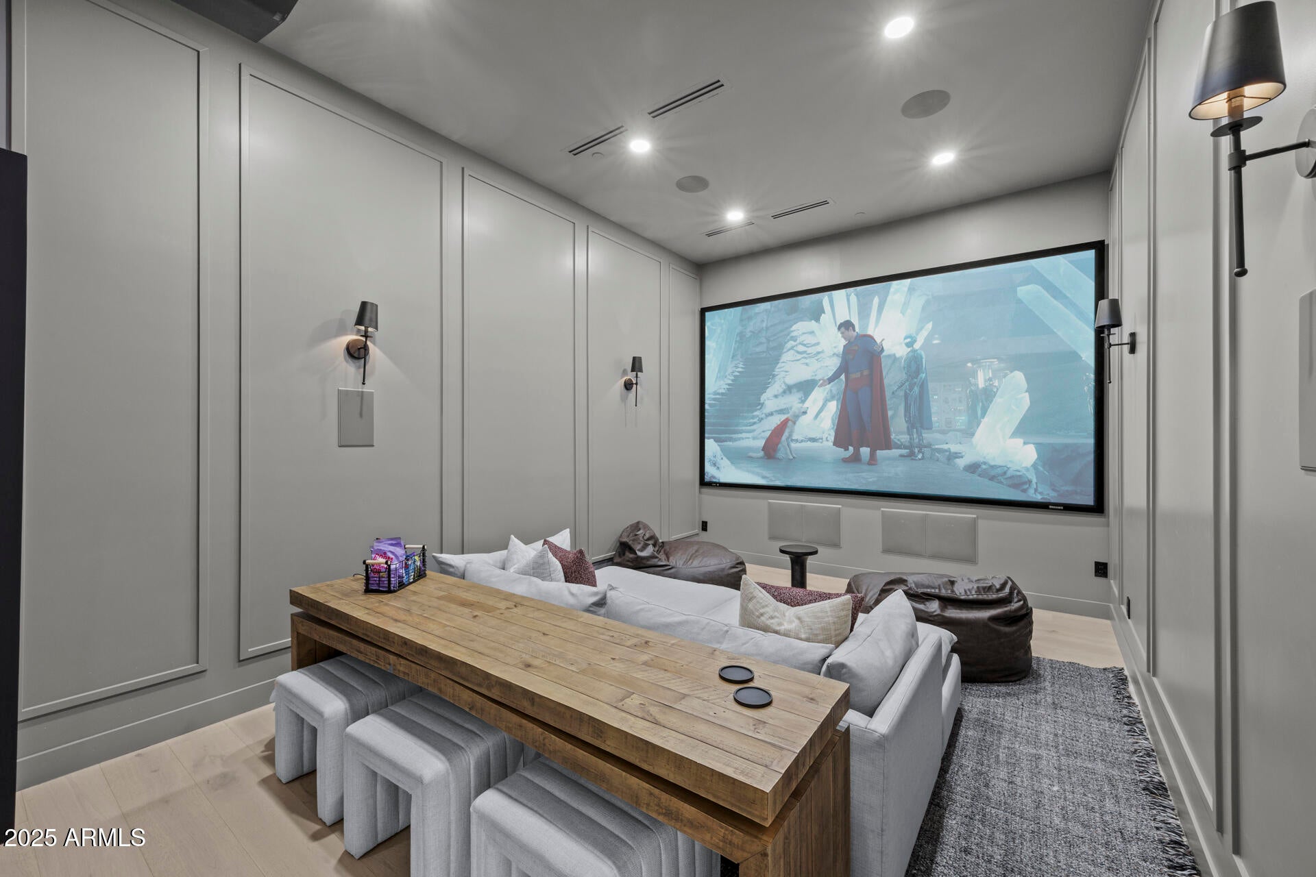 DESERT HILLS - Residential