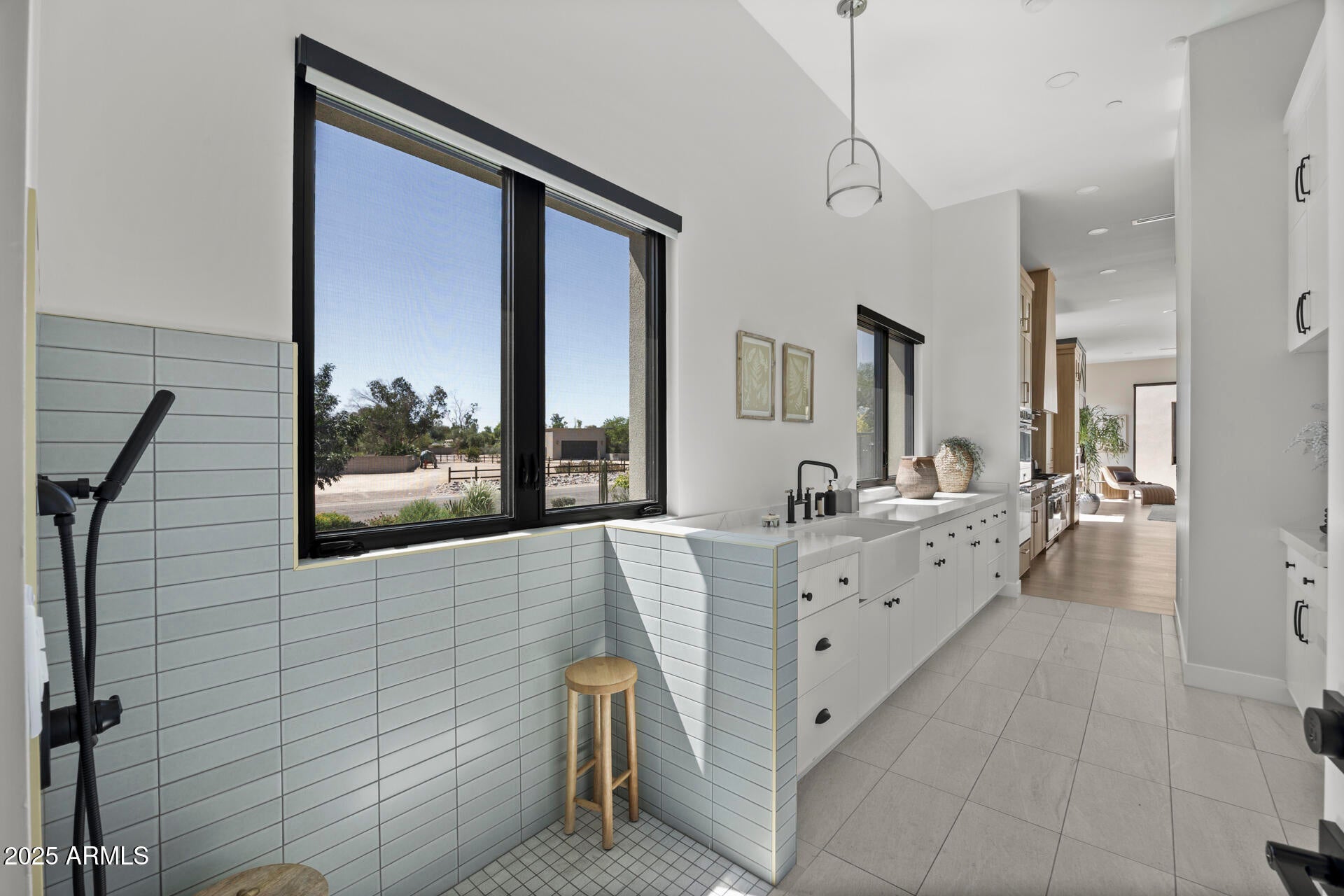 DESERT HILLS - Residential