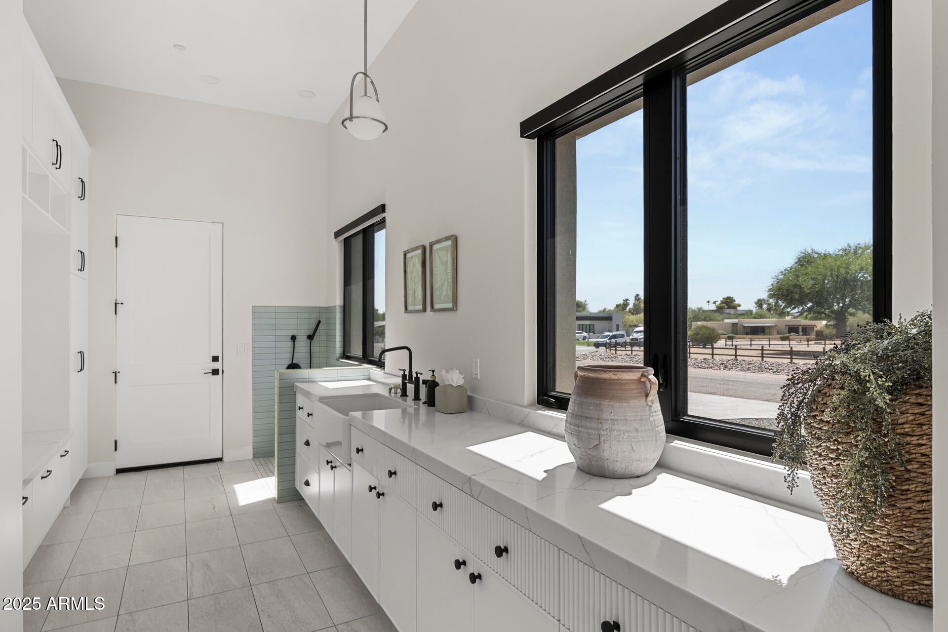 DESERT HILLS - Residential
