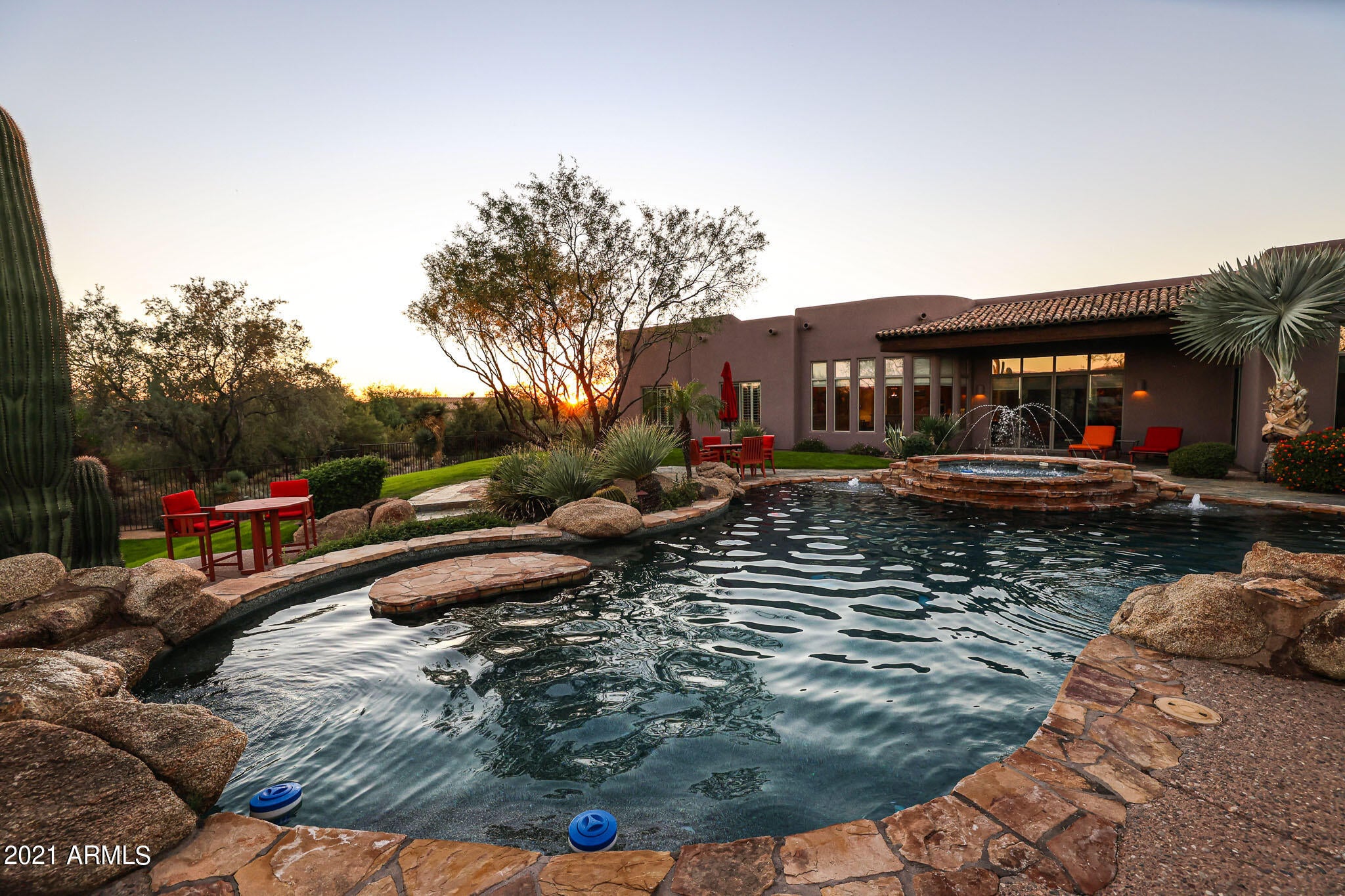 SAGUARO HIGHLANDS - Residential