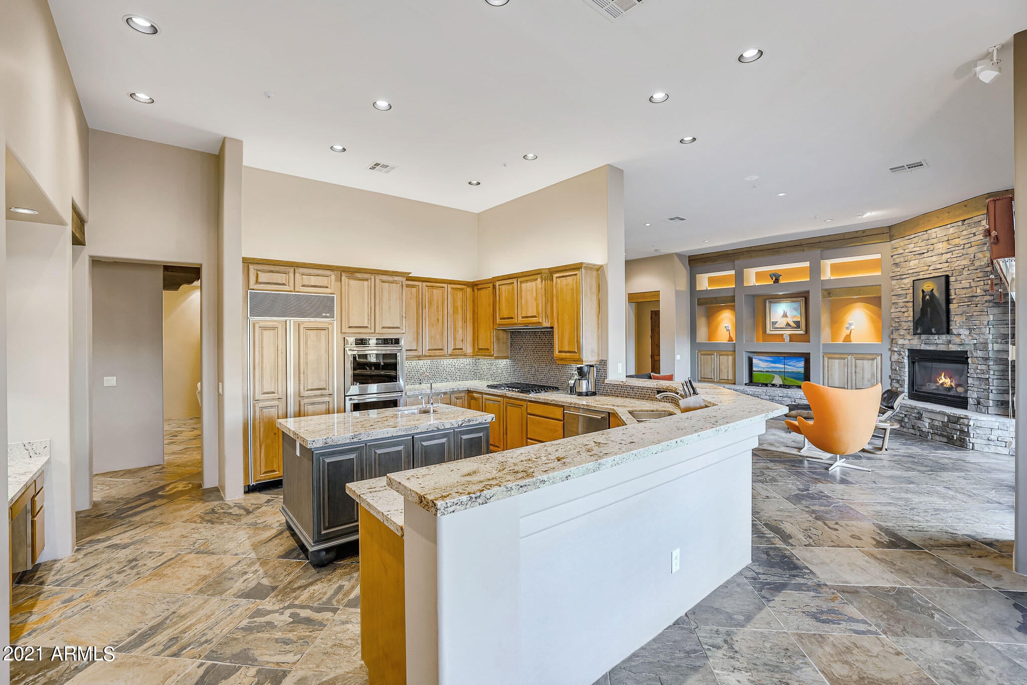 SAGUARO HIGHLANDS - Residential