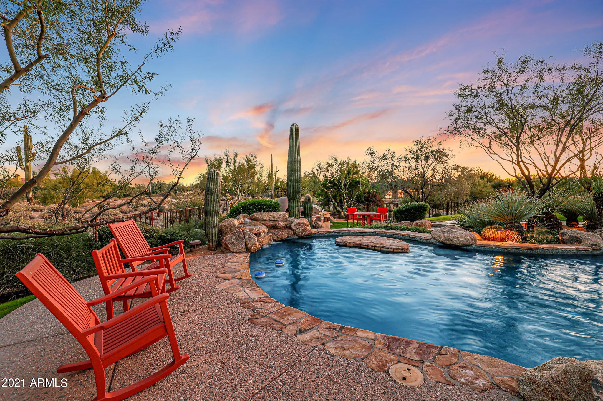 SAGUARO HIGHLANDS - Residential