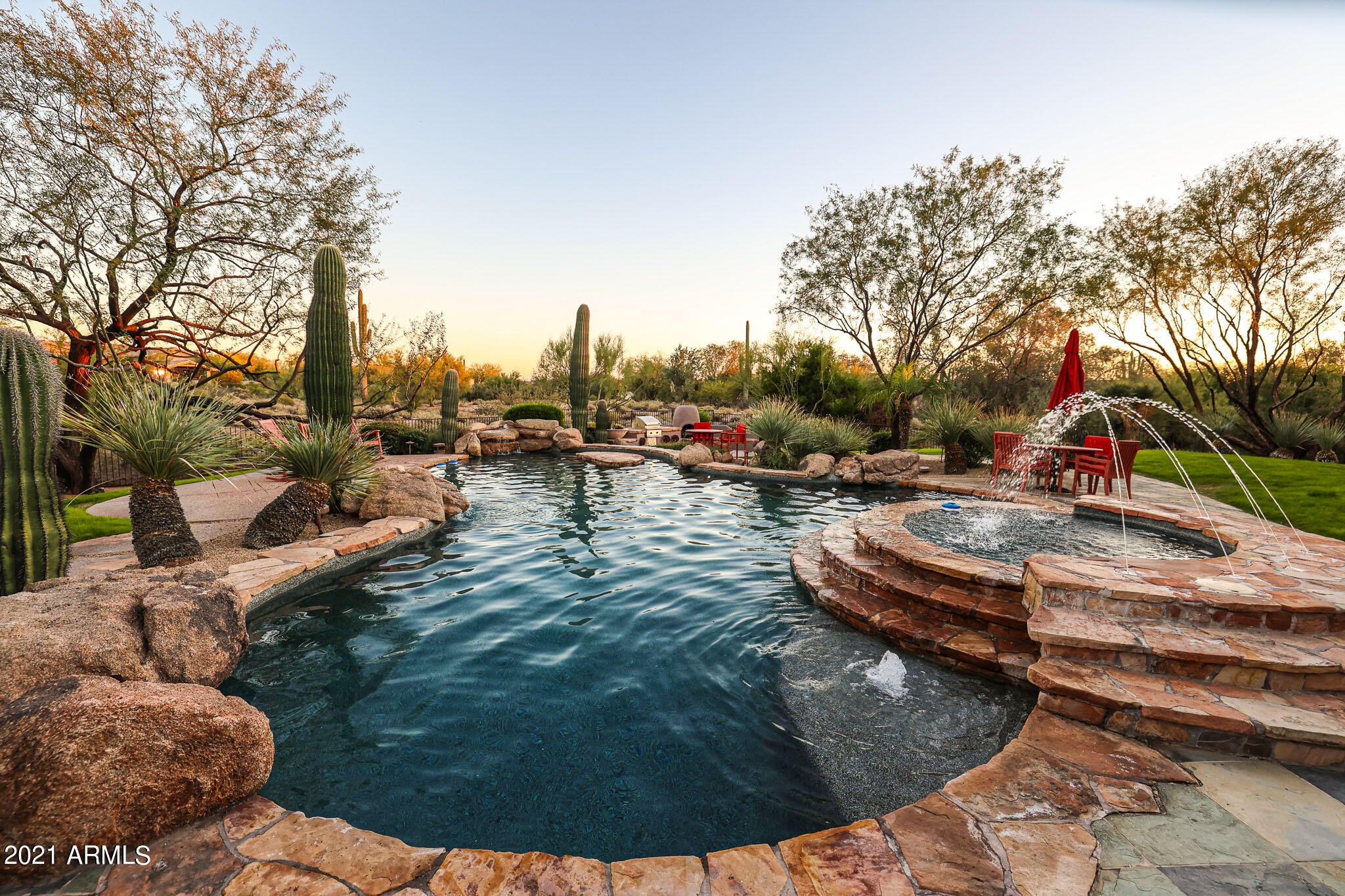SAGUARO HIGHLANDS - Residential