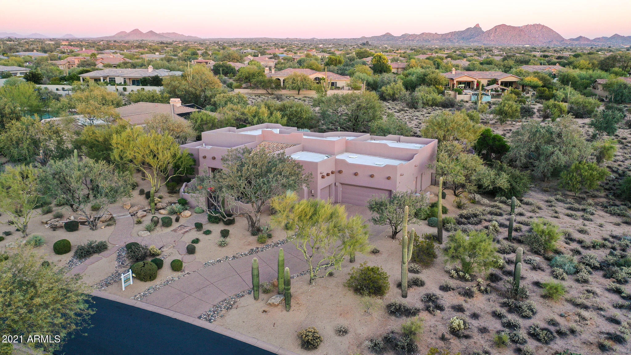 SAGUARO HIGHLANDS - Residential