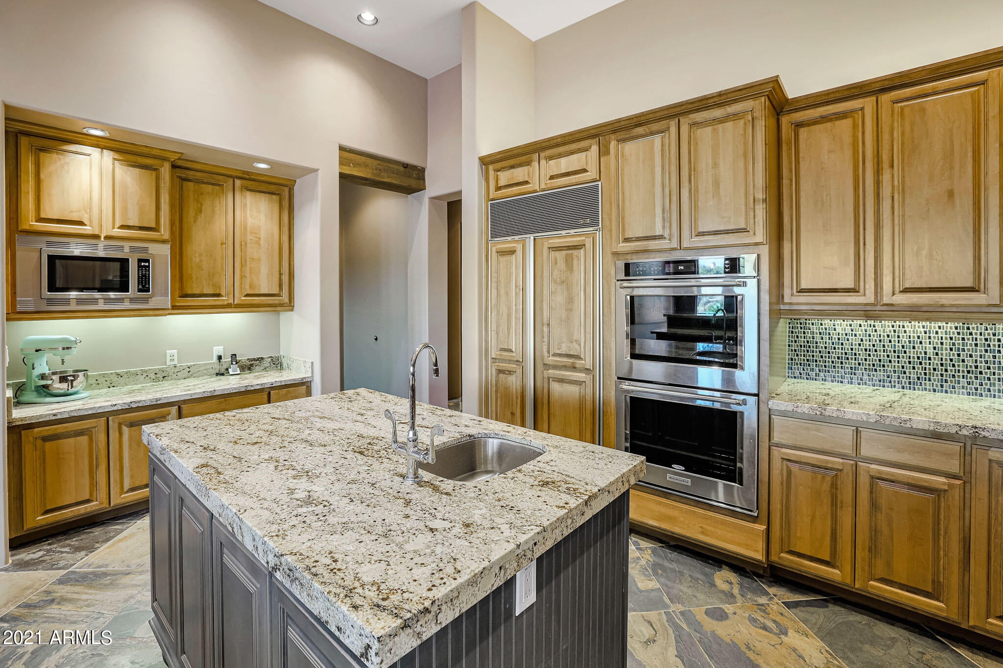 SAGUARO HIGHLANDS - Residential