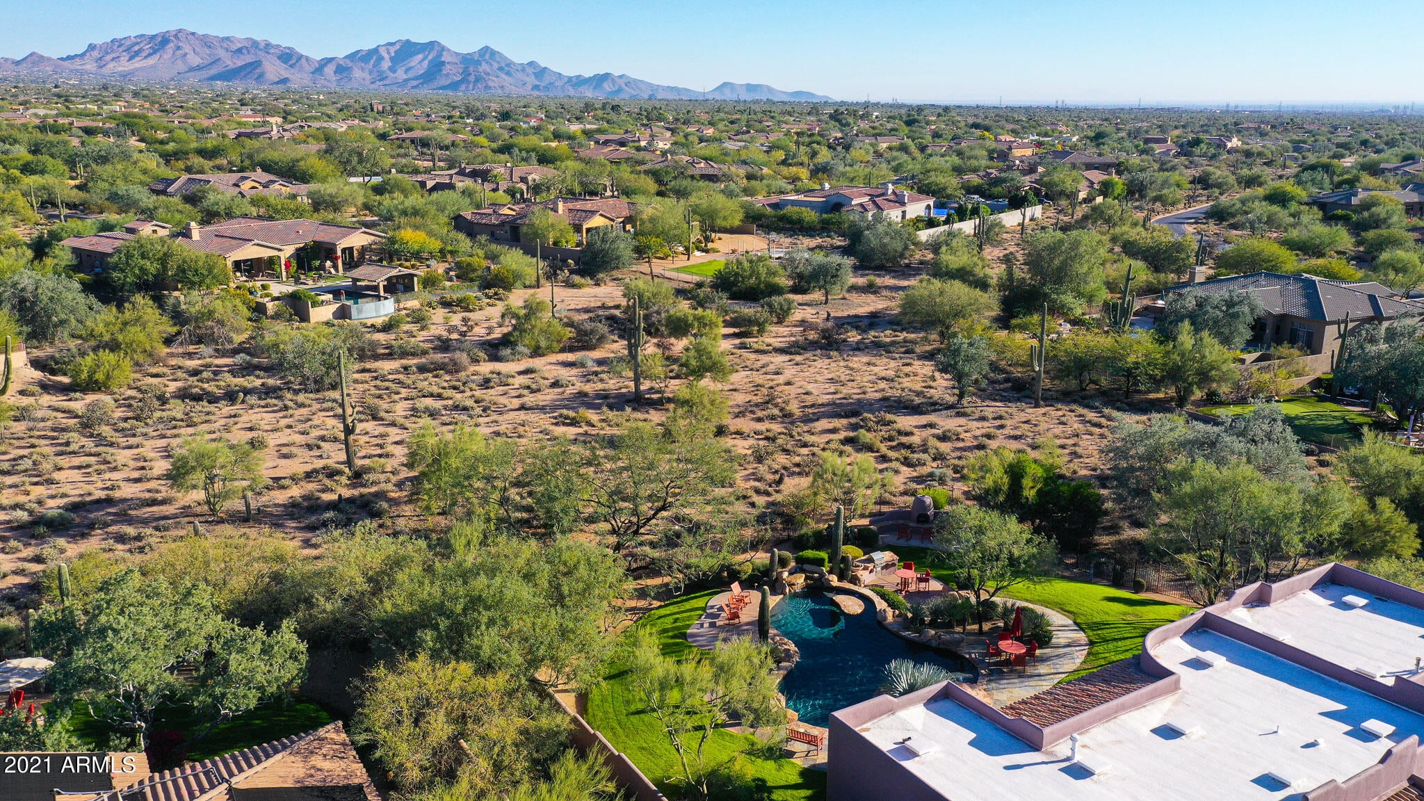 SAGUARO HIGHLANDS - Residential