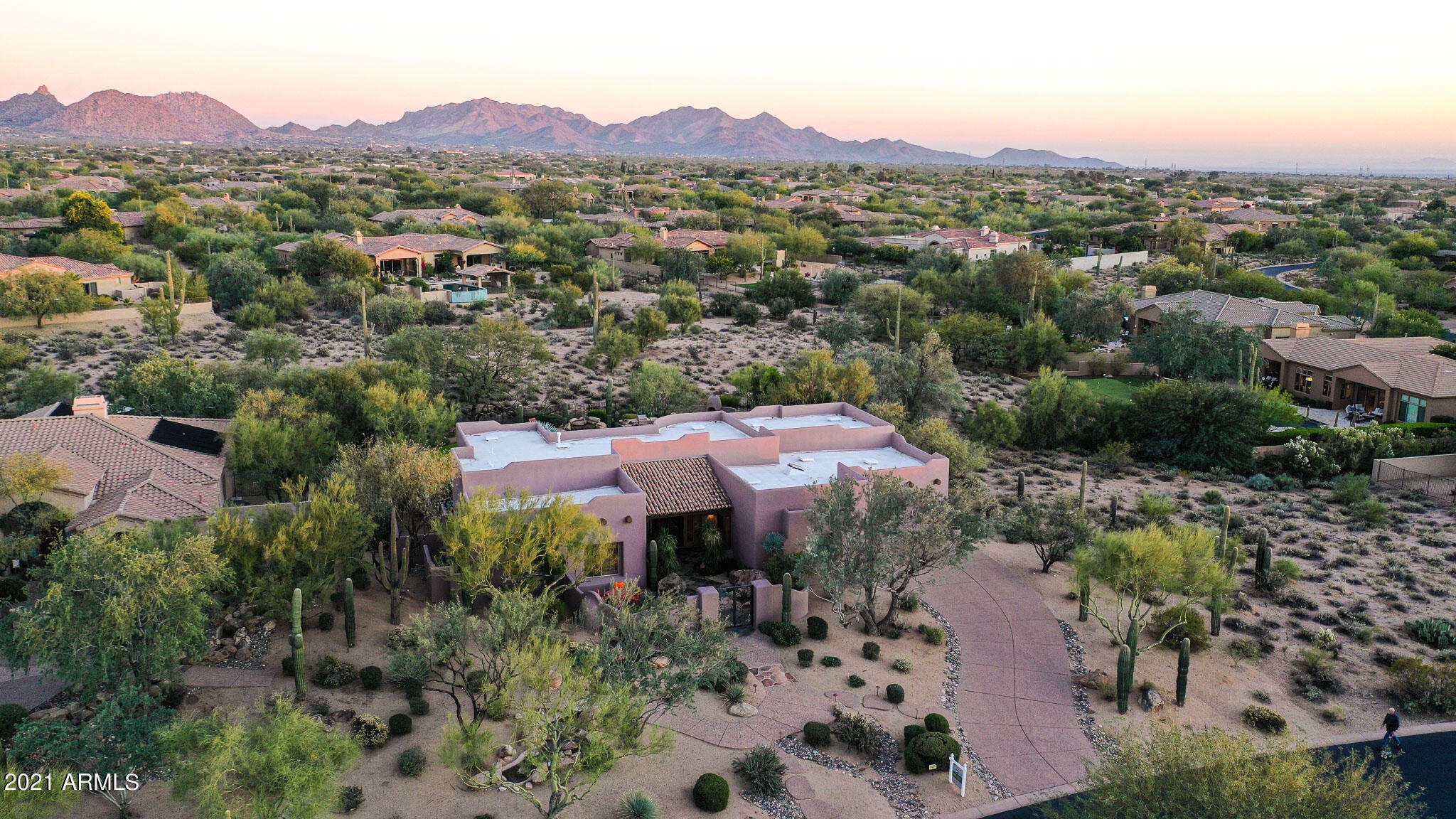 SAGUARO HIGHLANDS - Residential