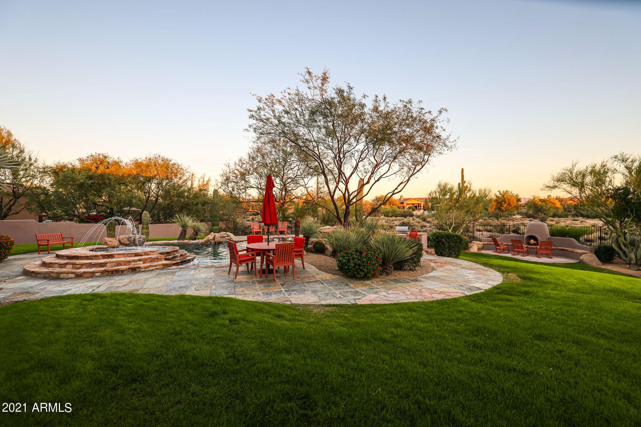 SAGUARO HIGHLANDS - Residential
