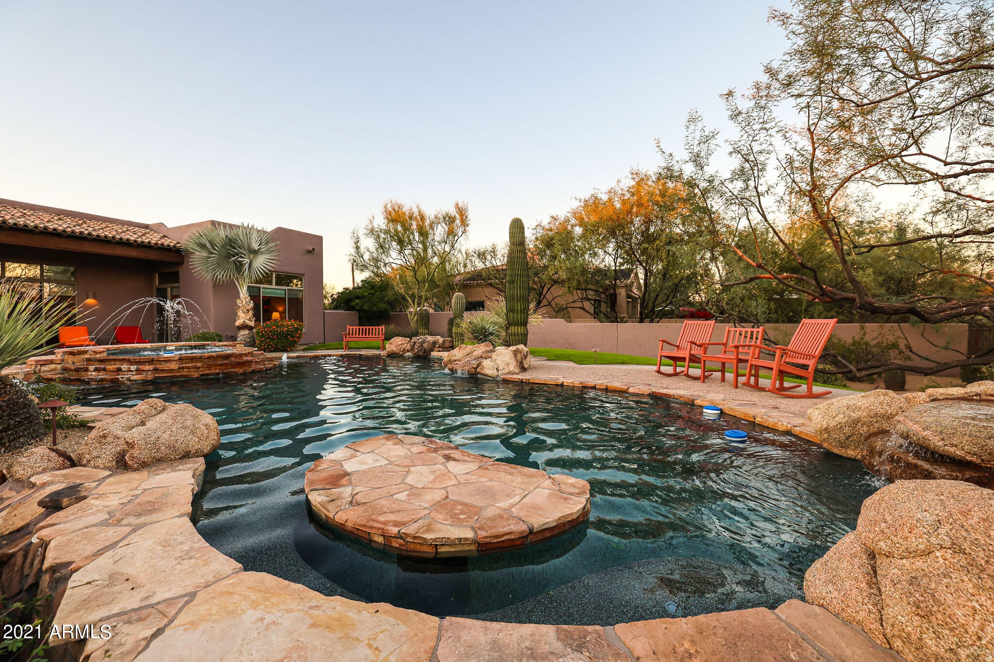 SAGUARO HIGHLANDS - Residential