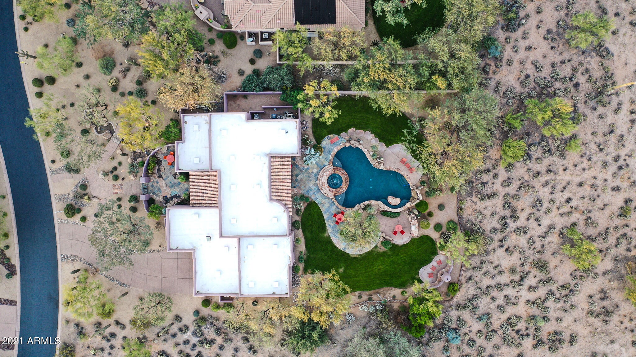 SAGUARO HIGHLANDS - Residential