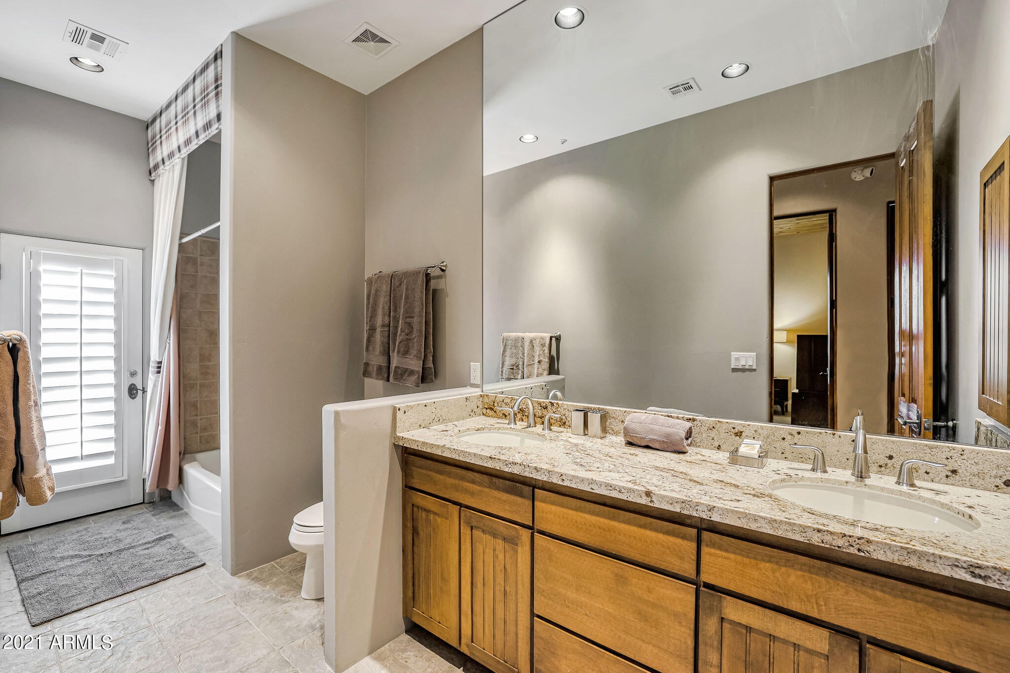 SAGUARO HIGHLANDS - Residential
