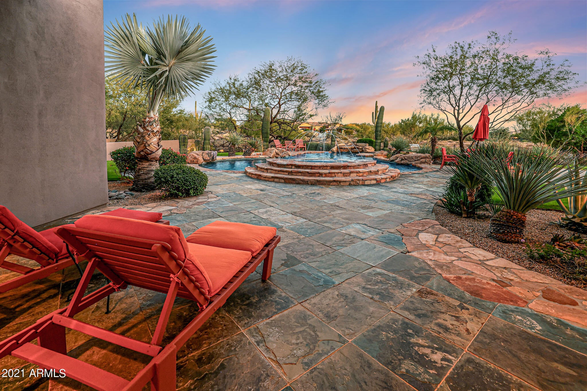 SAGUARO HIGHLANDS - Residential