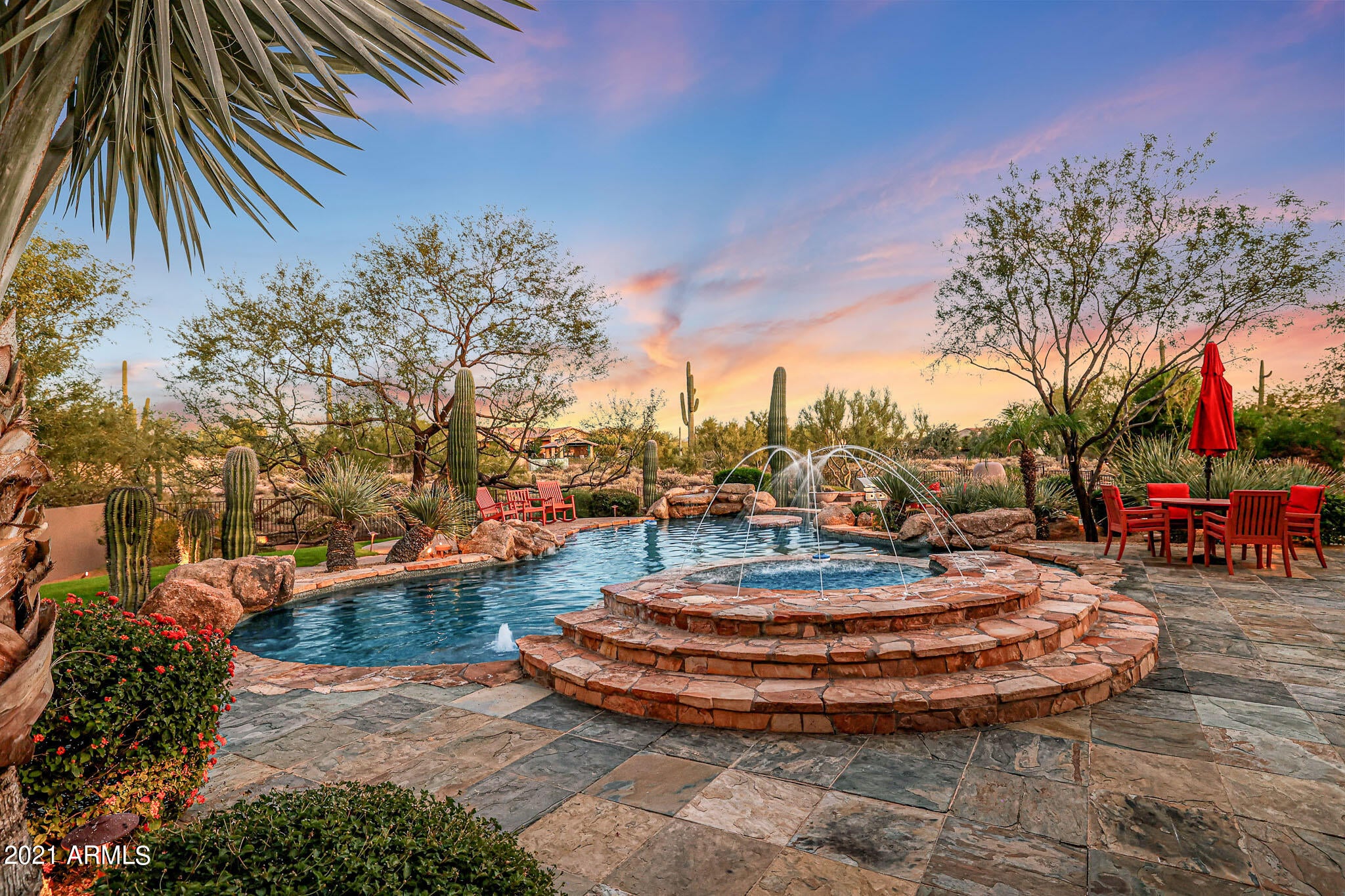 SAGUARO HIGHLANDS - Residential