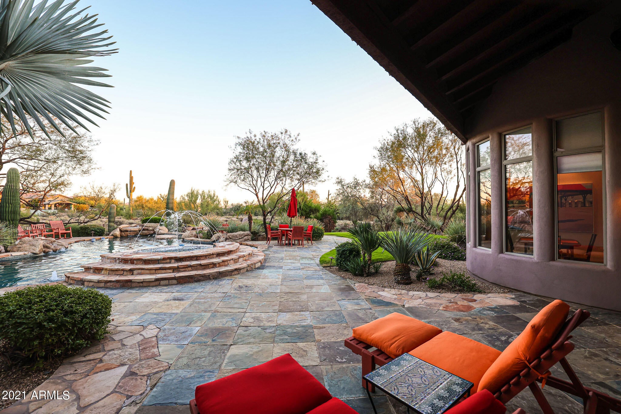 SAGUARO HIGHLANDS - Residential
