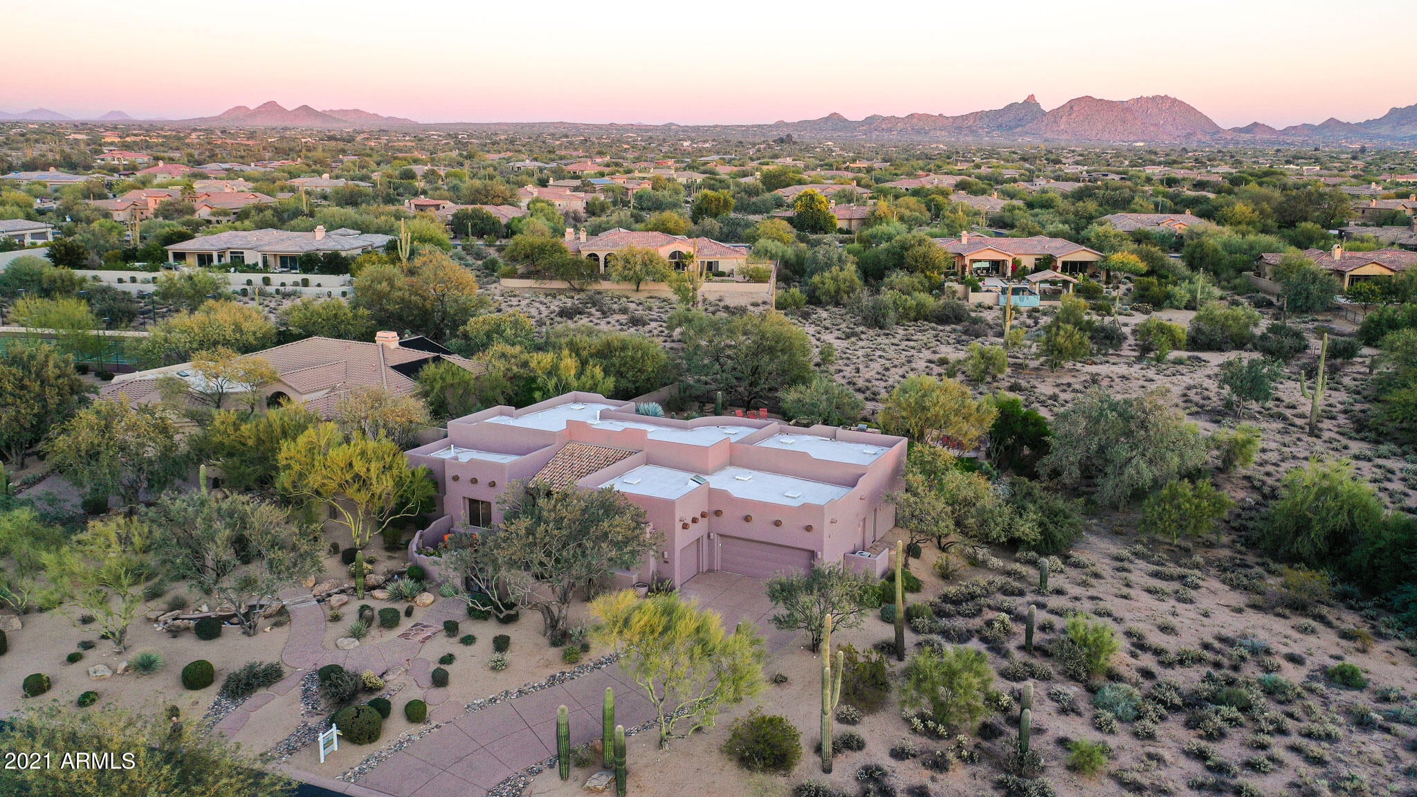 SAGUARO HIGHLANDS - Residential