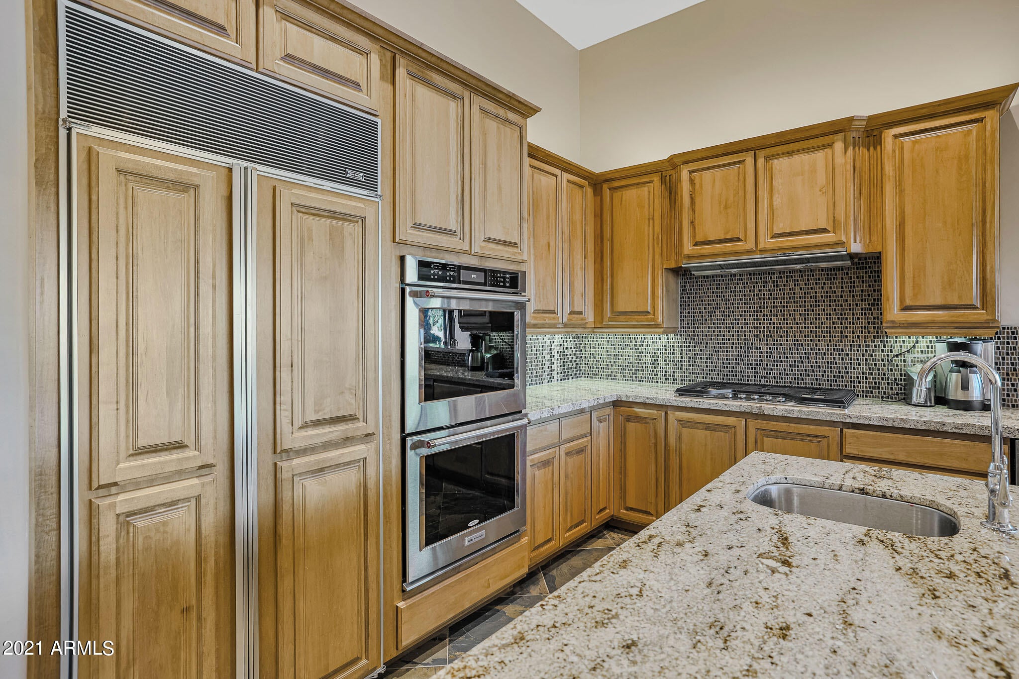 SAGUARO HIGHLANDS - Residential