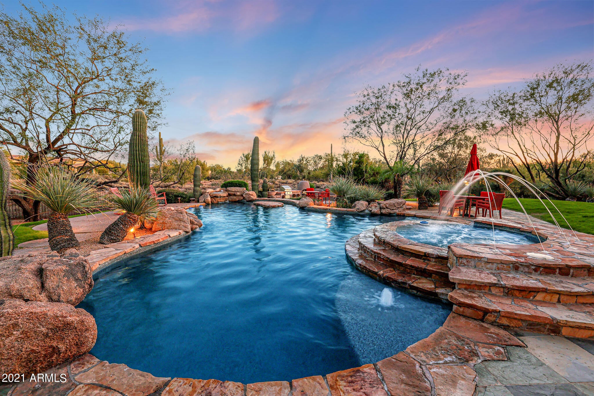 SAGUARO HIGHLANDS - Residential