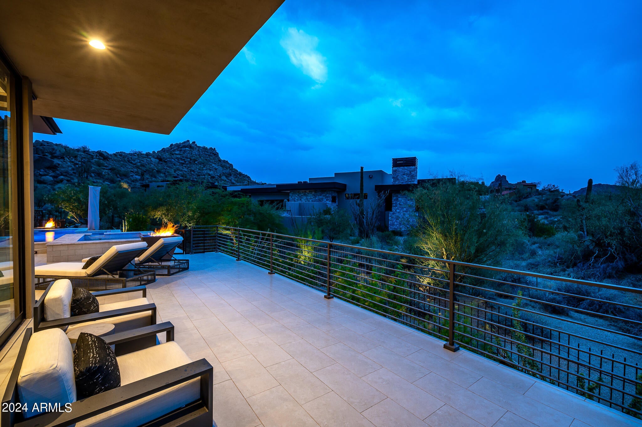ESTANCIA - Residential