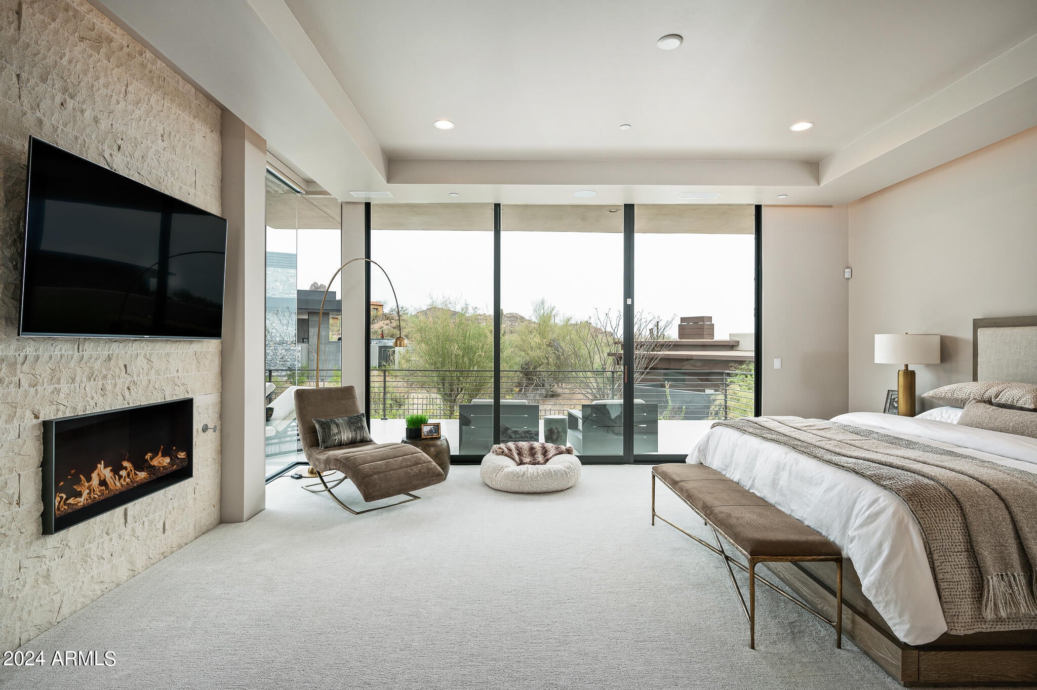 ESTANCIA - Residential