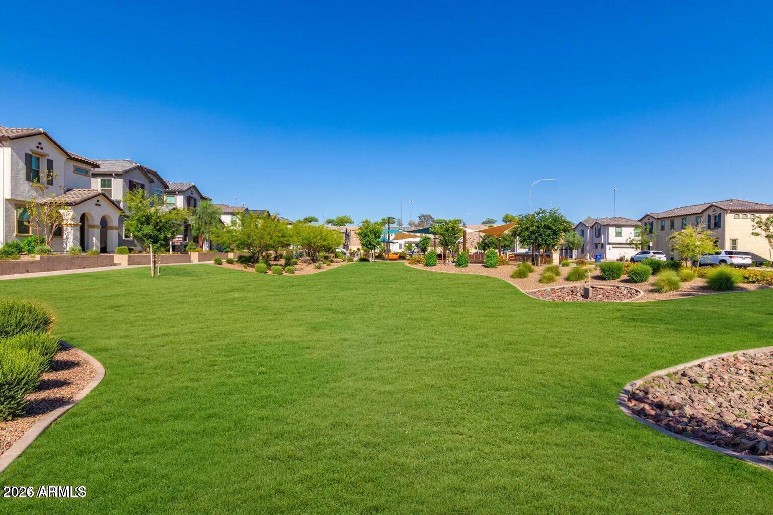 HERITAGE CROSSING - Residential