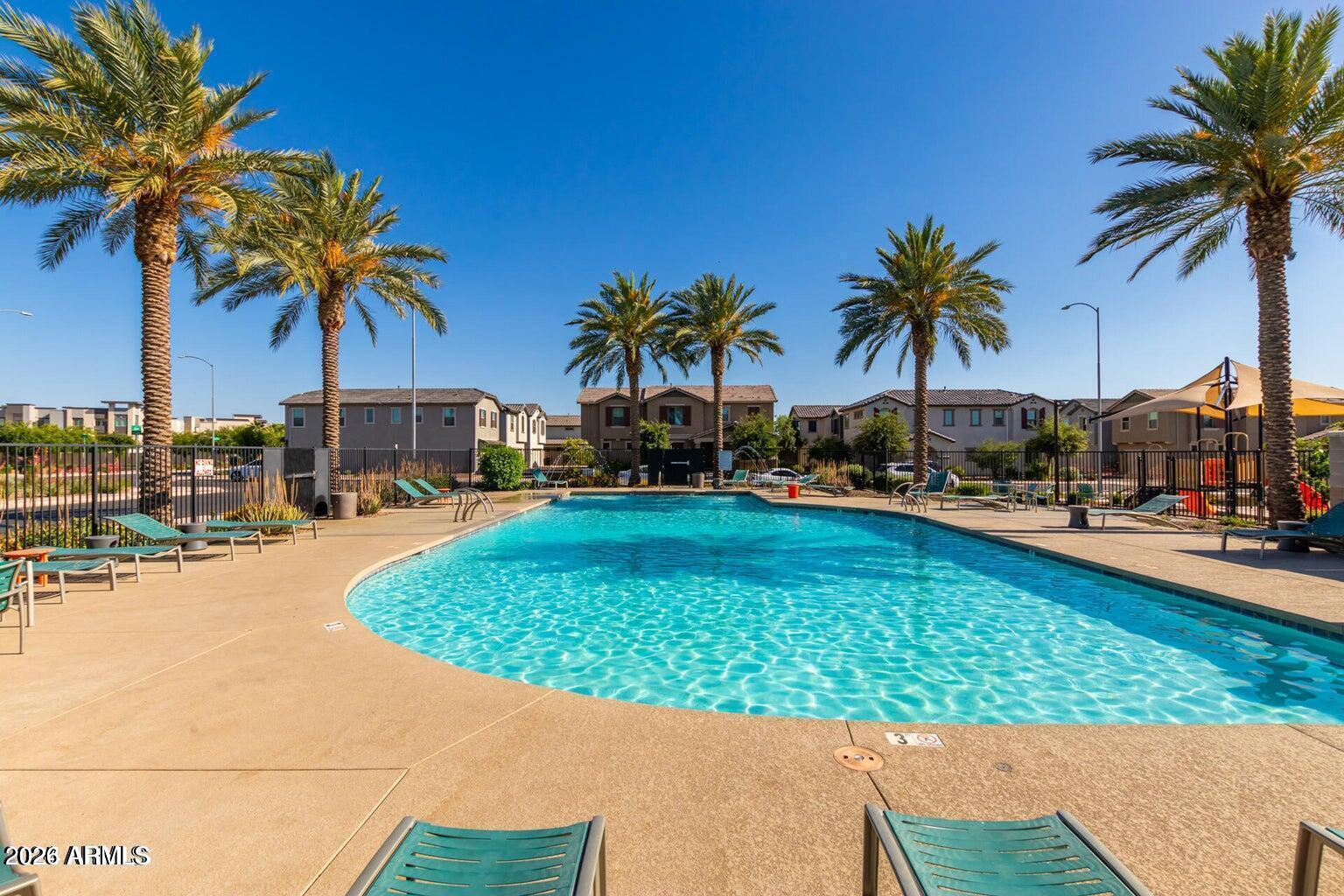HERITAGE CROSSING - Residential