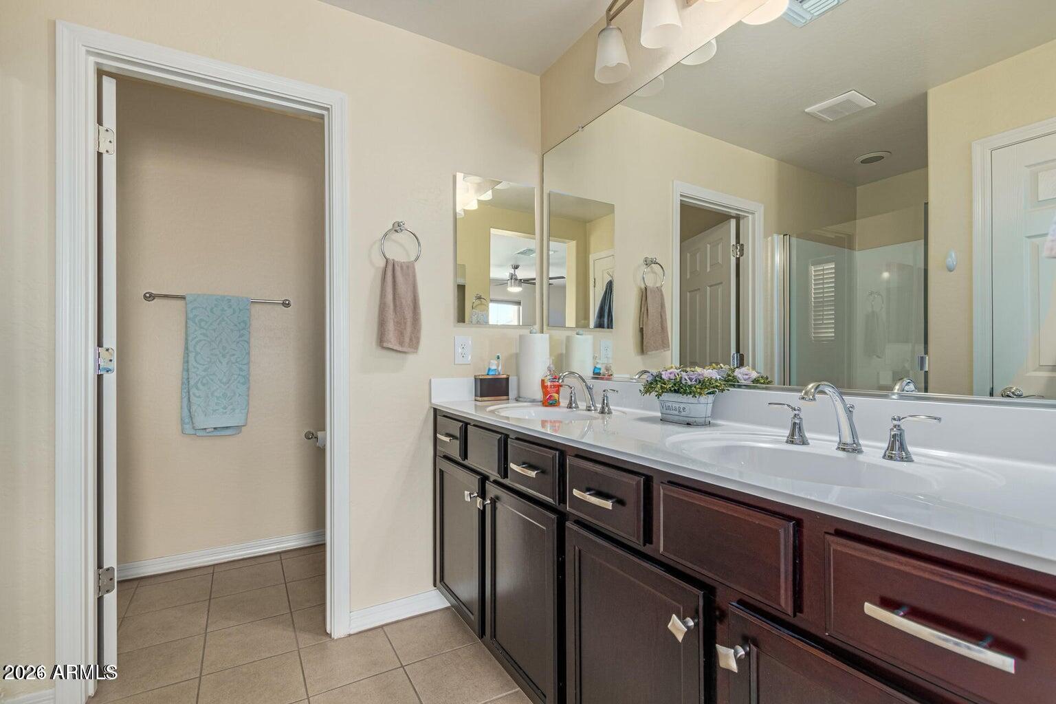 HERITAGE CROSSING - Residential