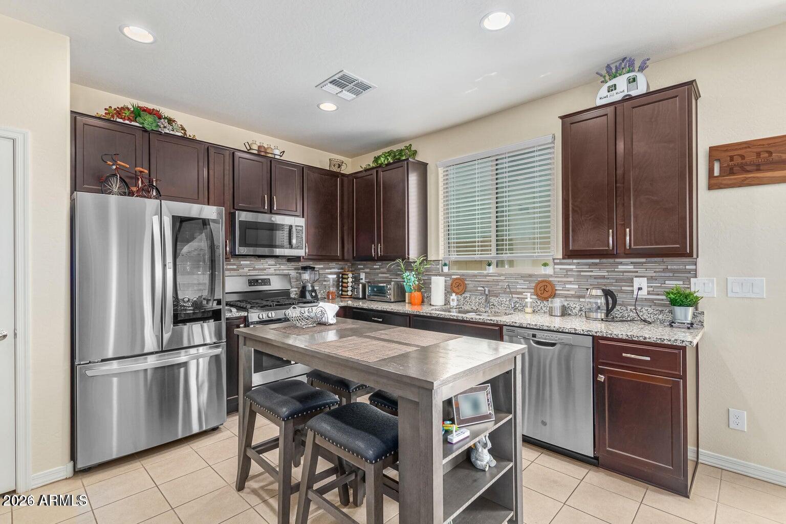 HERITAGE CROSSING - Residential