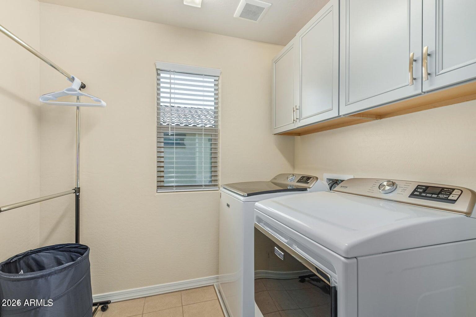 HERITAGE CROSSING - Residential